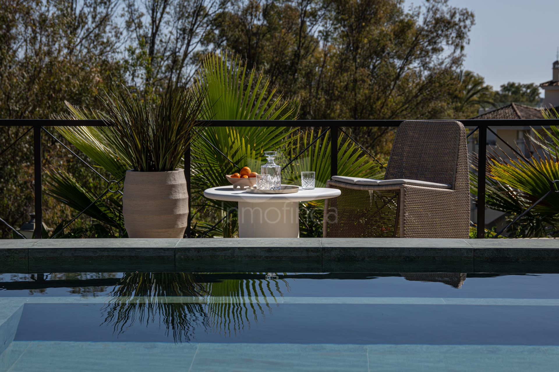 Apartamento Planta Baja en Nueva Andalucia, Marbella