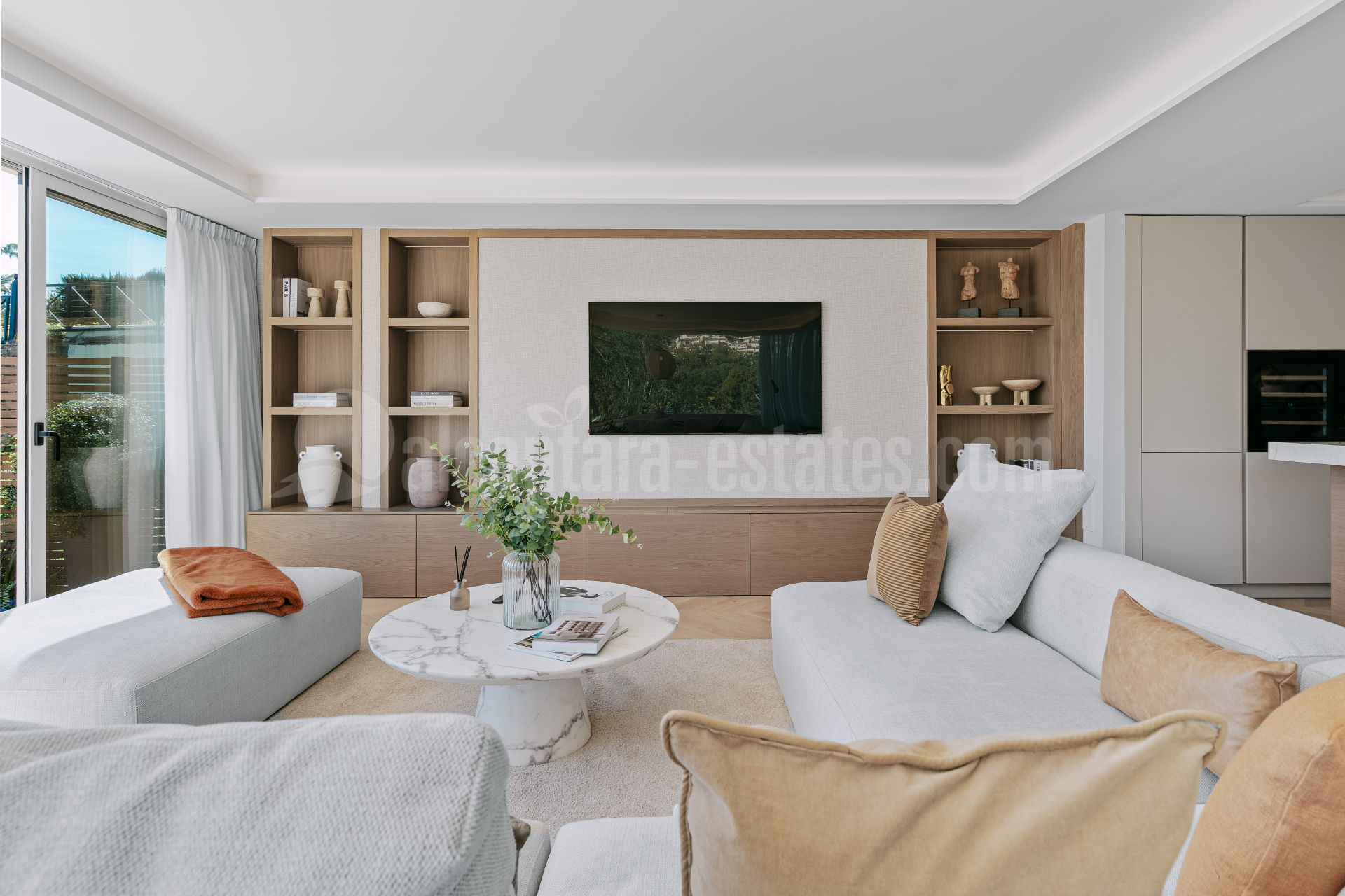 Ground Floor Apartment in Nueva Andalucia, Marbella