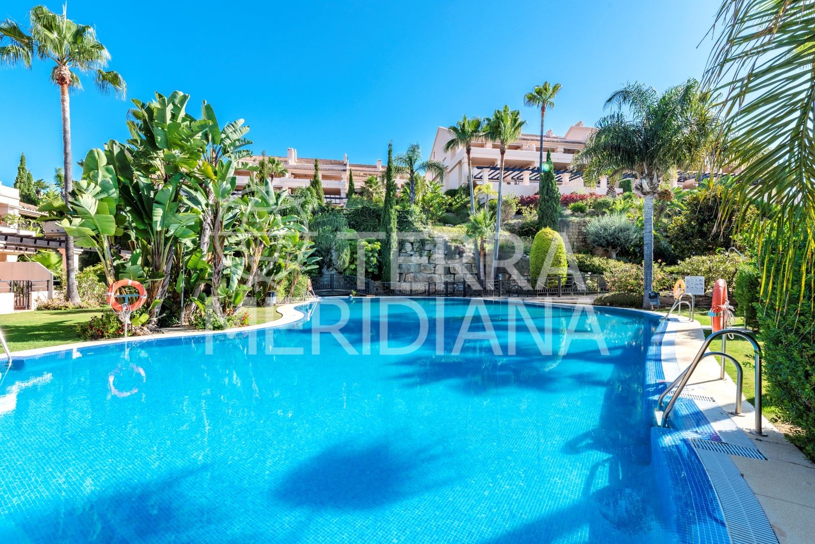 Ground Floor Apartment in Nueva Andalucia, Marbella