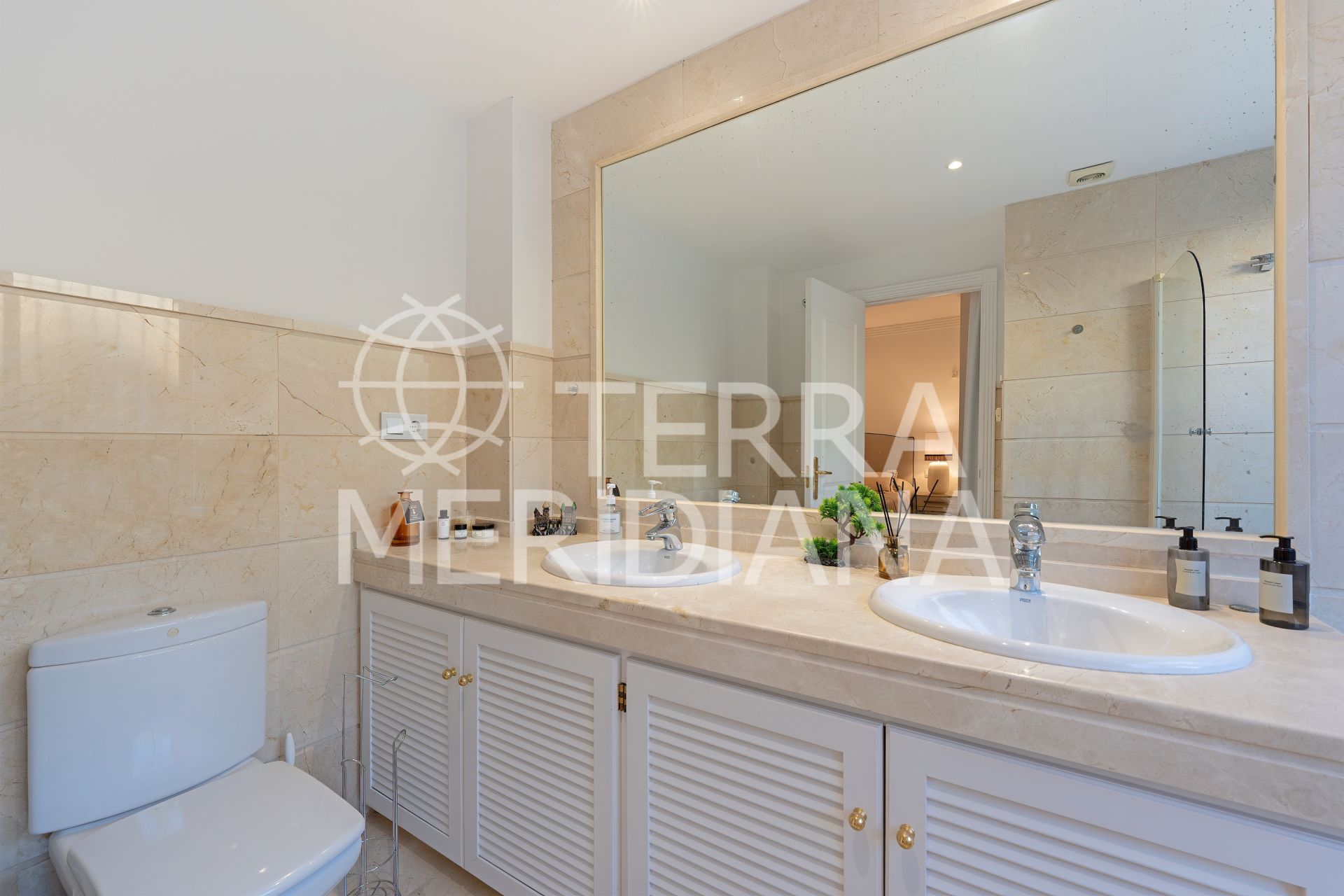 Ground Floor Apartment in Nueva Andalucia, Marbella