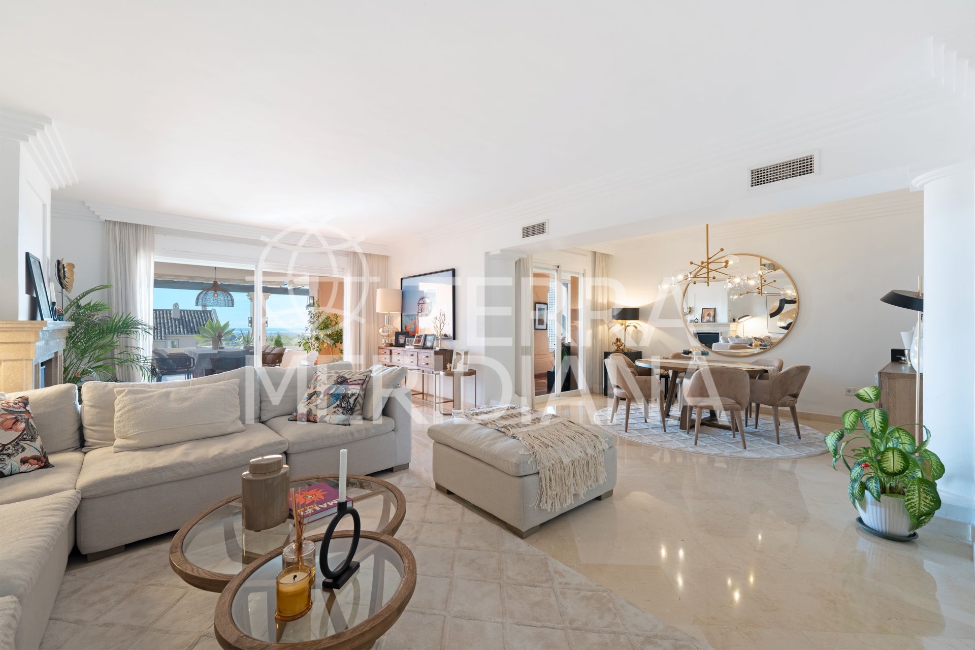 Ground Floor Apartment in Nueva Andalucia, Marbella