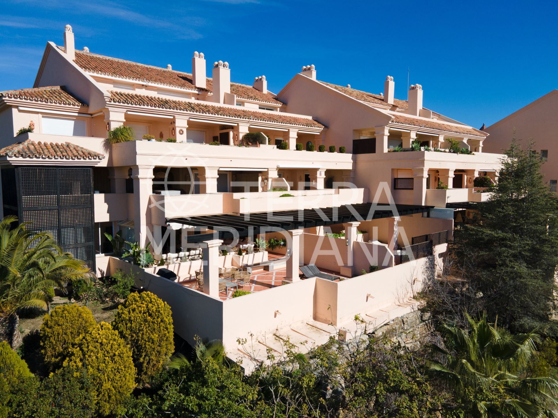 Ground Floor Apartment in Nueva Andalucia, Marbella