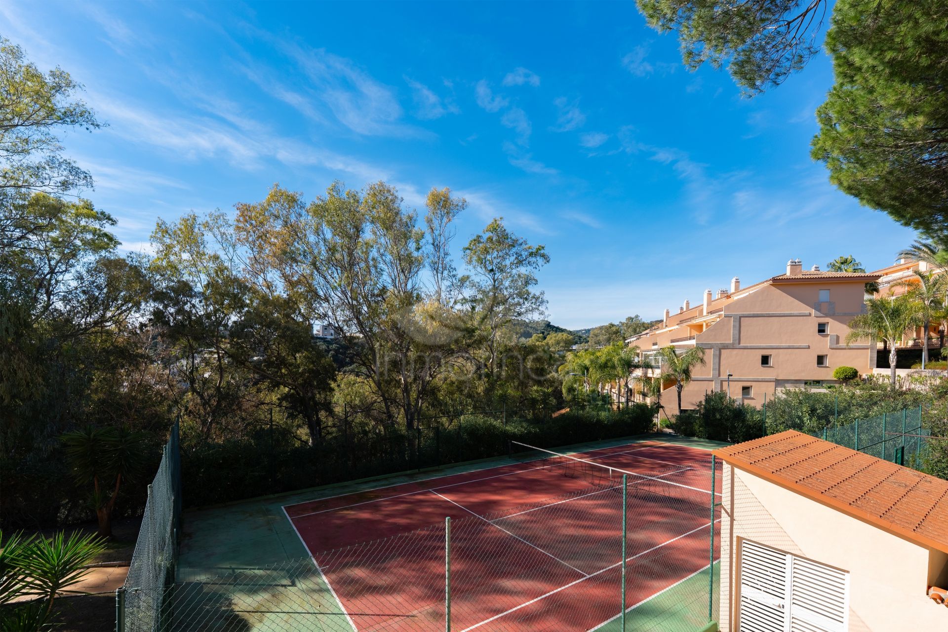 Apartamento Planta Baja en Nueva Andalucia, Marbella