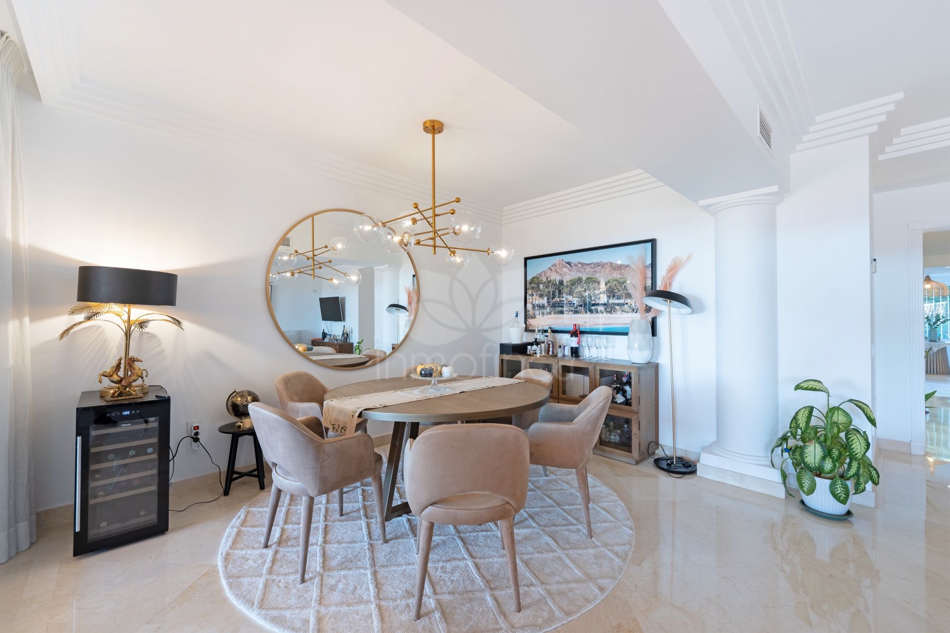 Apartamento Planta Baja en Nueva Andalucia, Marbella