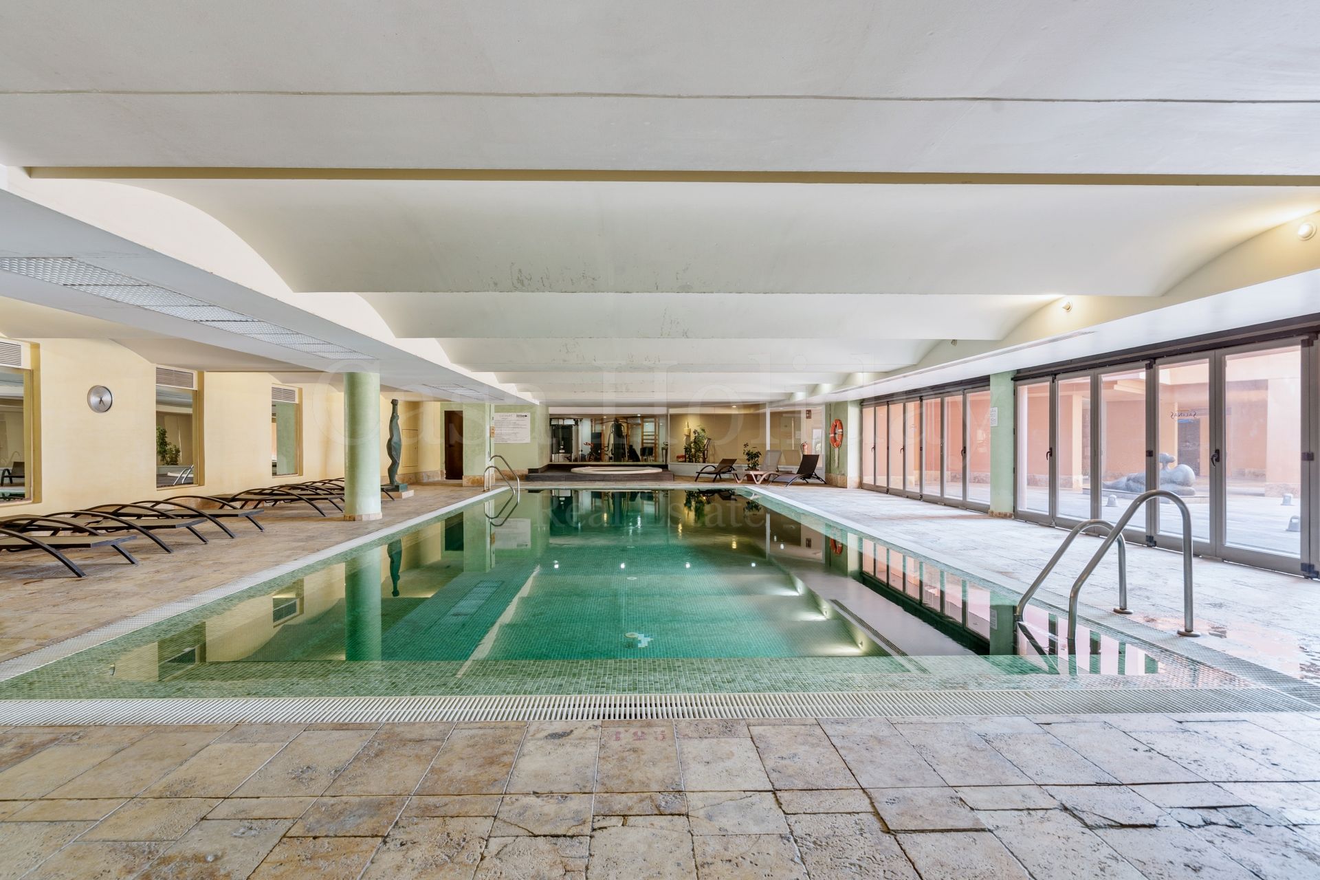 Duplex Penthouse in Beach Side New Golden Mile, Estepona