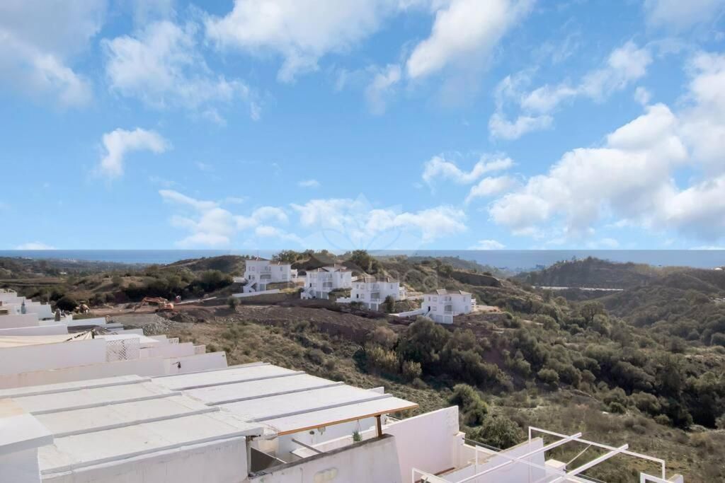 Duplex in Forest Hills, Estepona