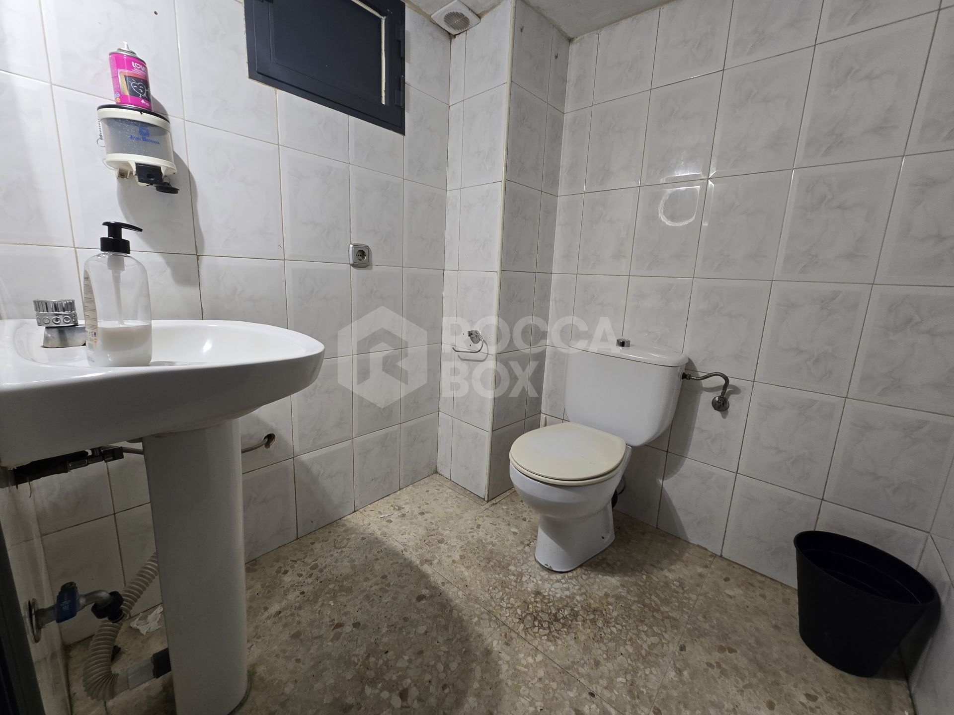 Commercial Premises for Rent in Las Albarizas – Marbella | Ready to Move In