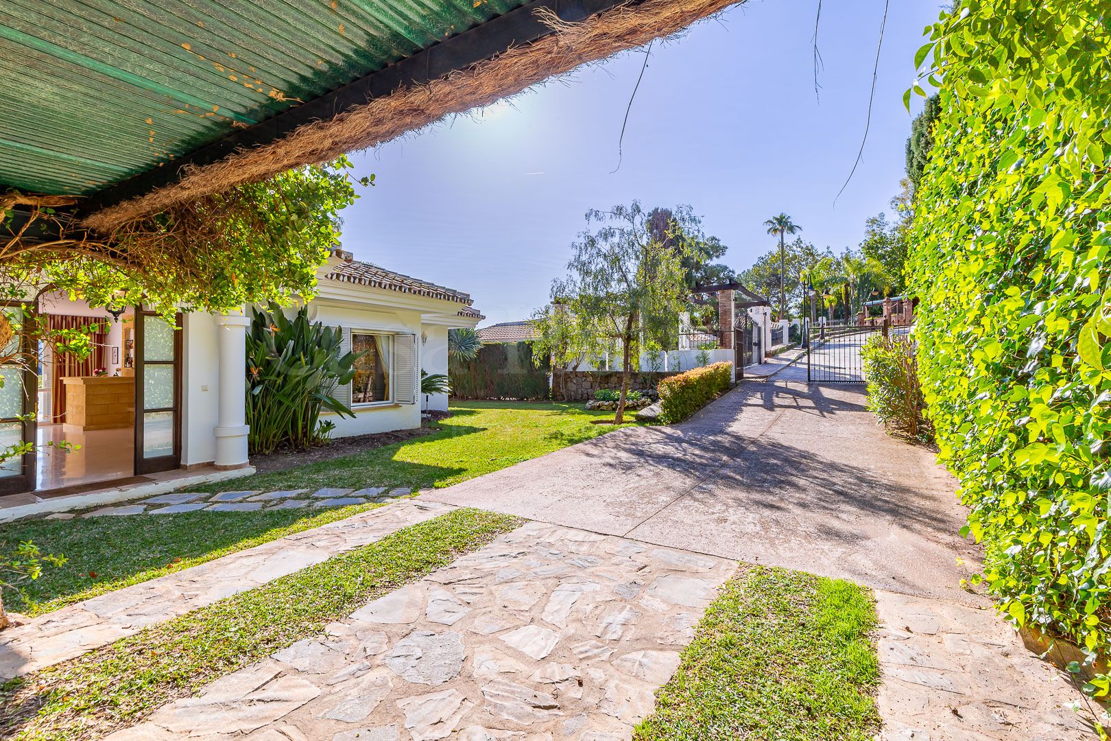 Villa in Rio Real Golf, Marbella