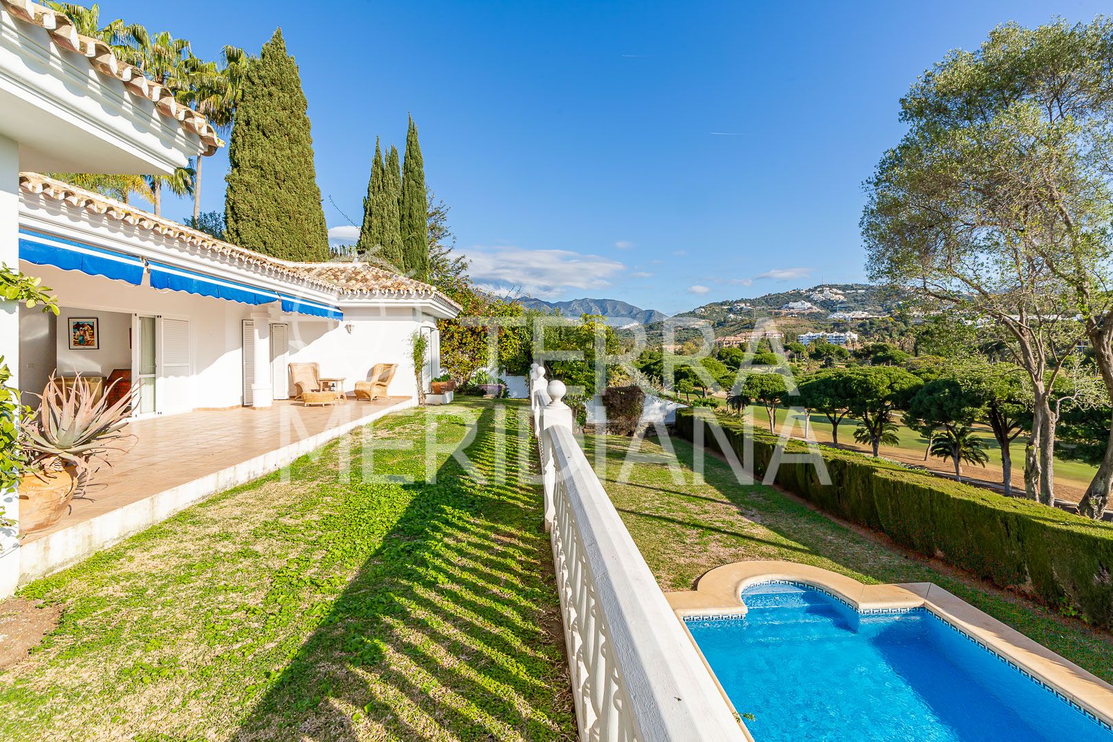 Villa in Rio Real Golf, Marbella