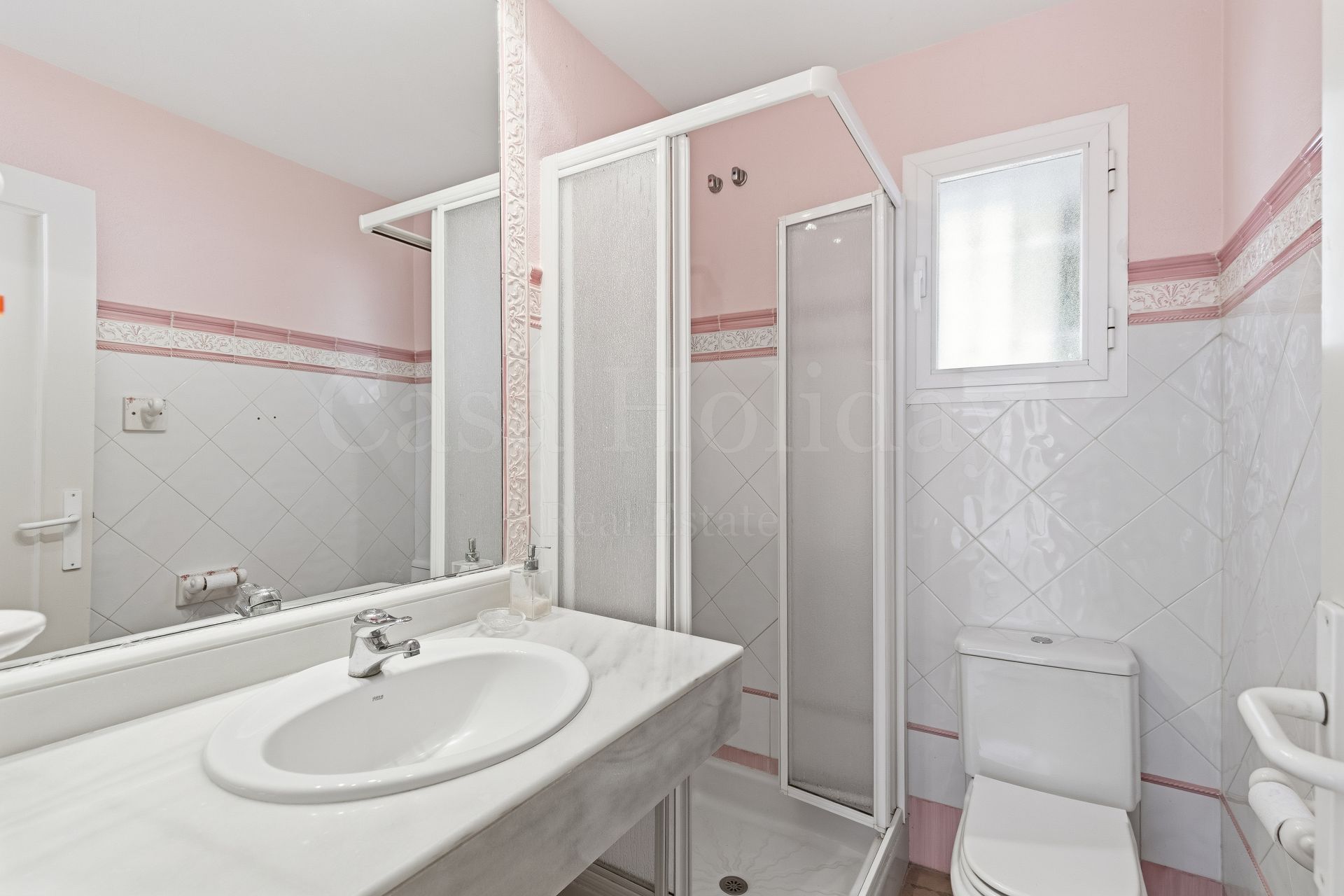 Villa in Rio Real Golf, Marbella