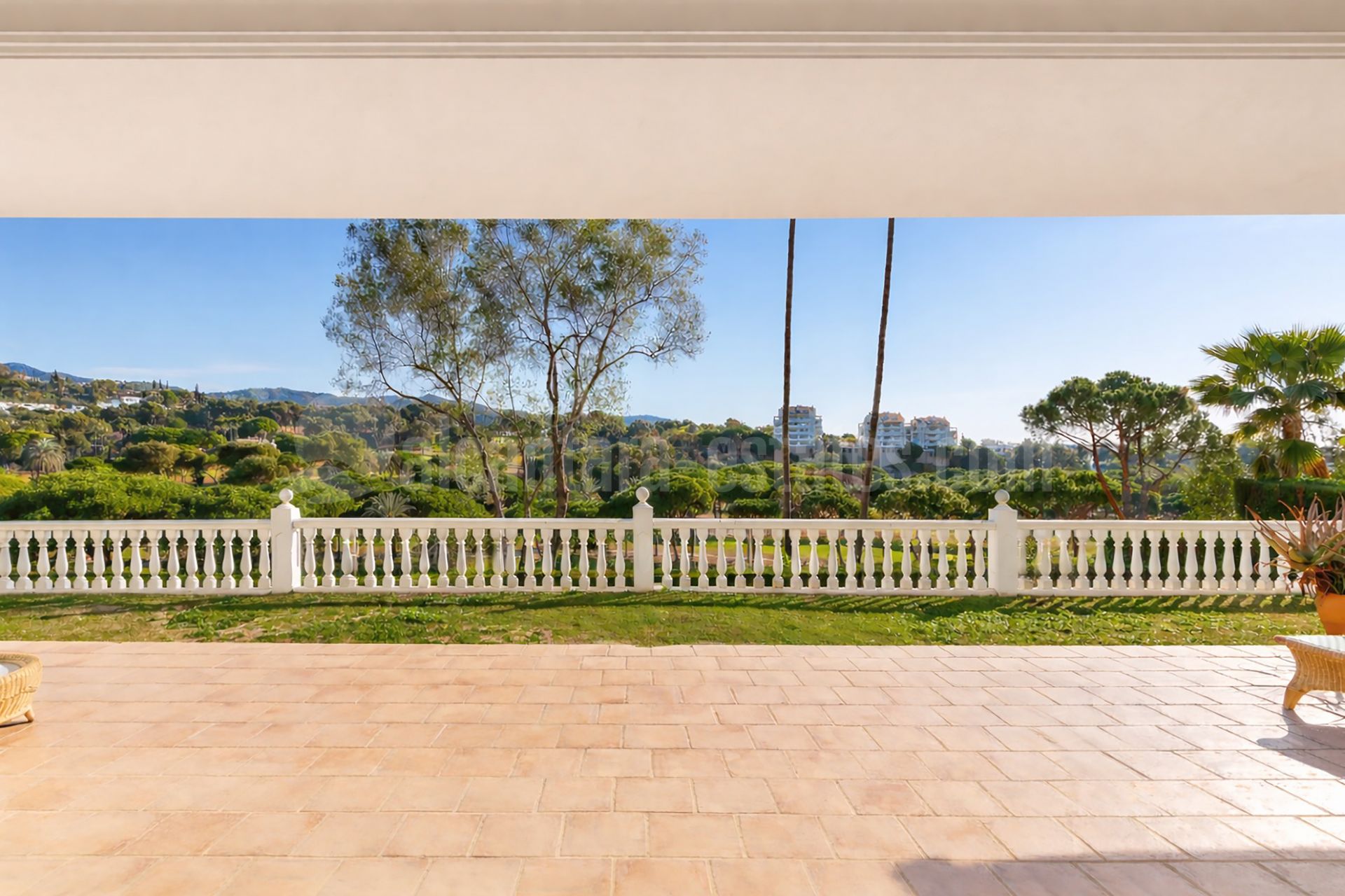 Villa in Rio Real Golf, Marbella