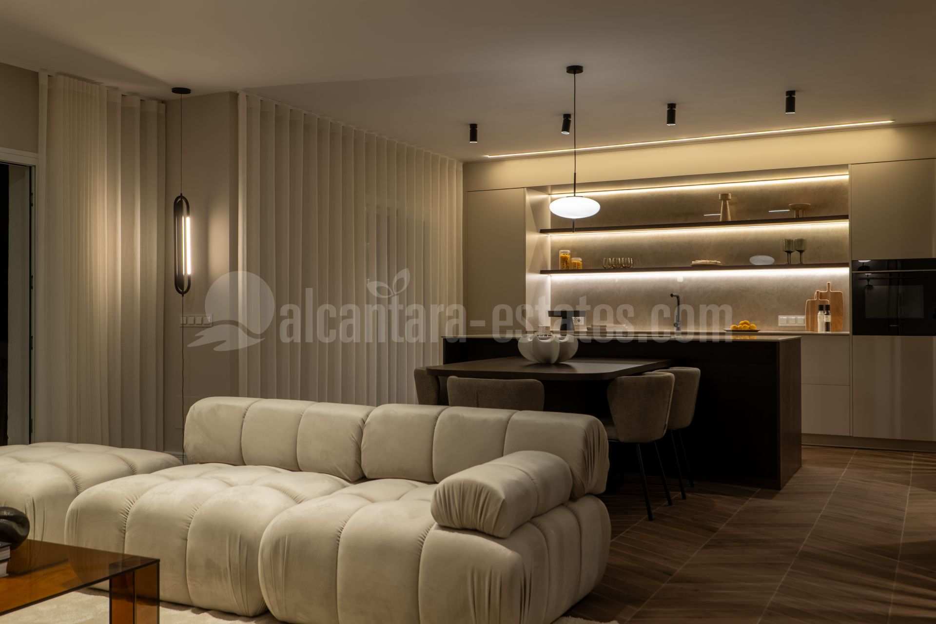 Penthouse in Los Almendros, Benahavis