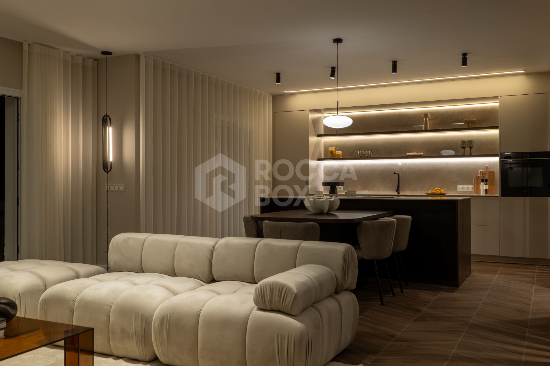 Vista Azul 4 - A Stylish Renovated 3-Bedroom South-Facing Penthouse with Stunning Sea & Mountain Views