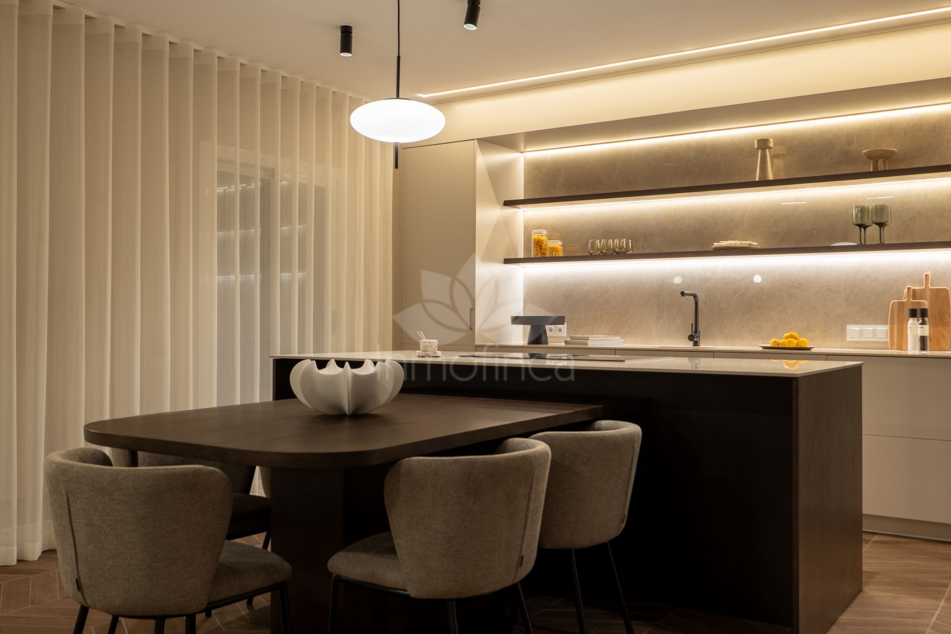 Penthouse in Los Almendros, Benahavis