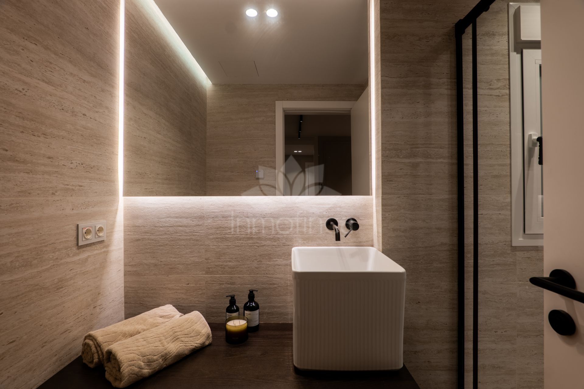 Penthouse in Los Almendros, Benahavis