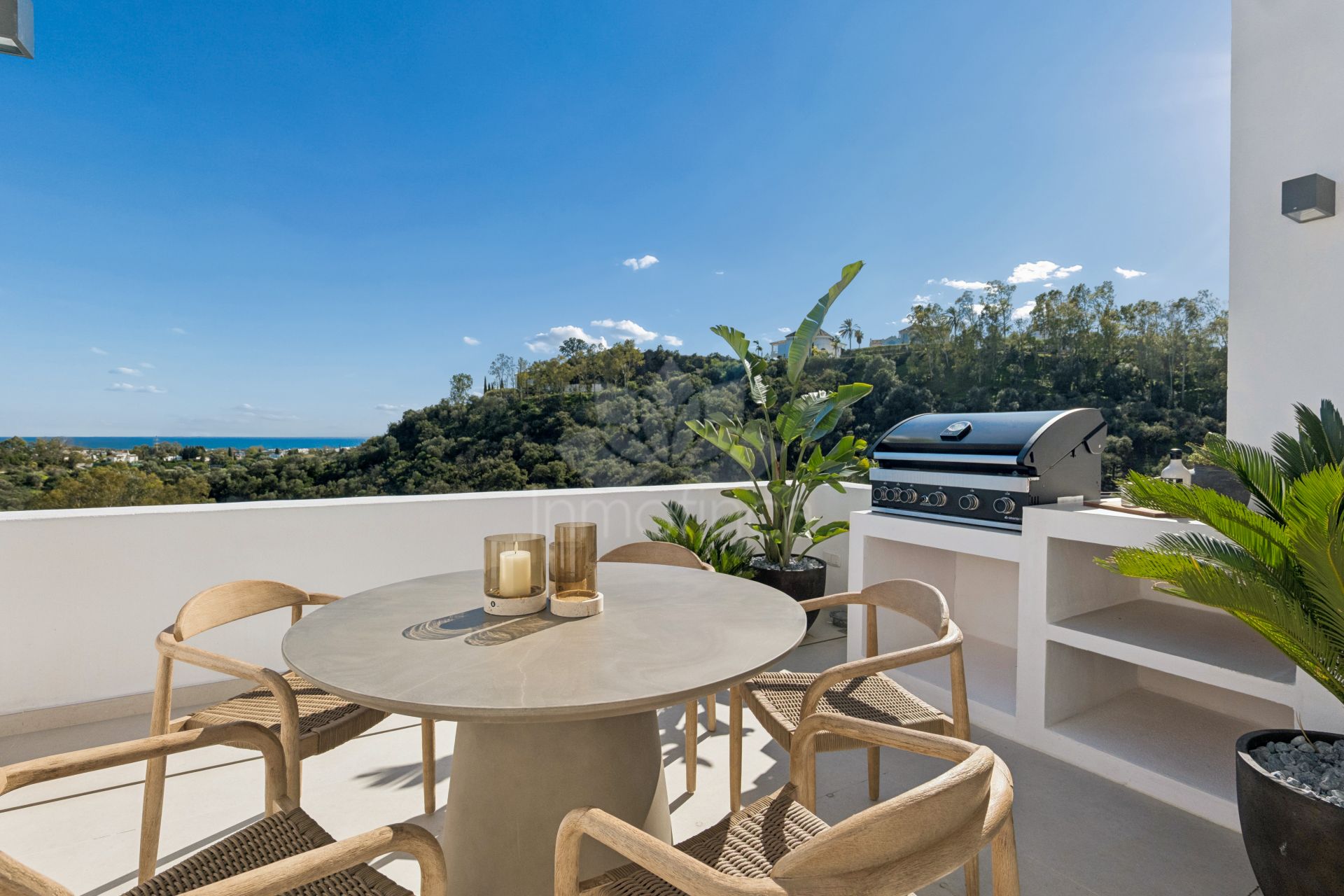 Penthouse in Los Almendros, Benahavis