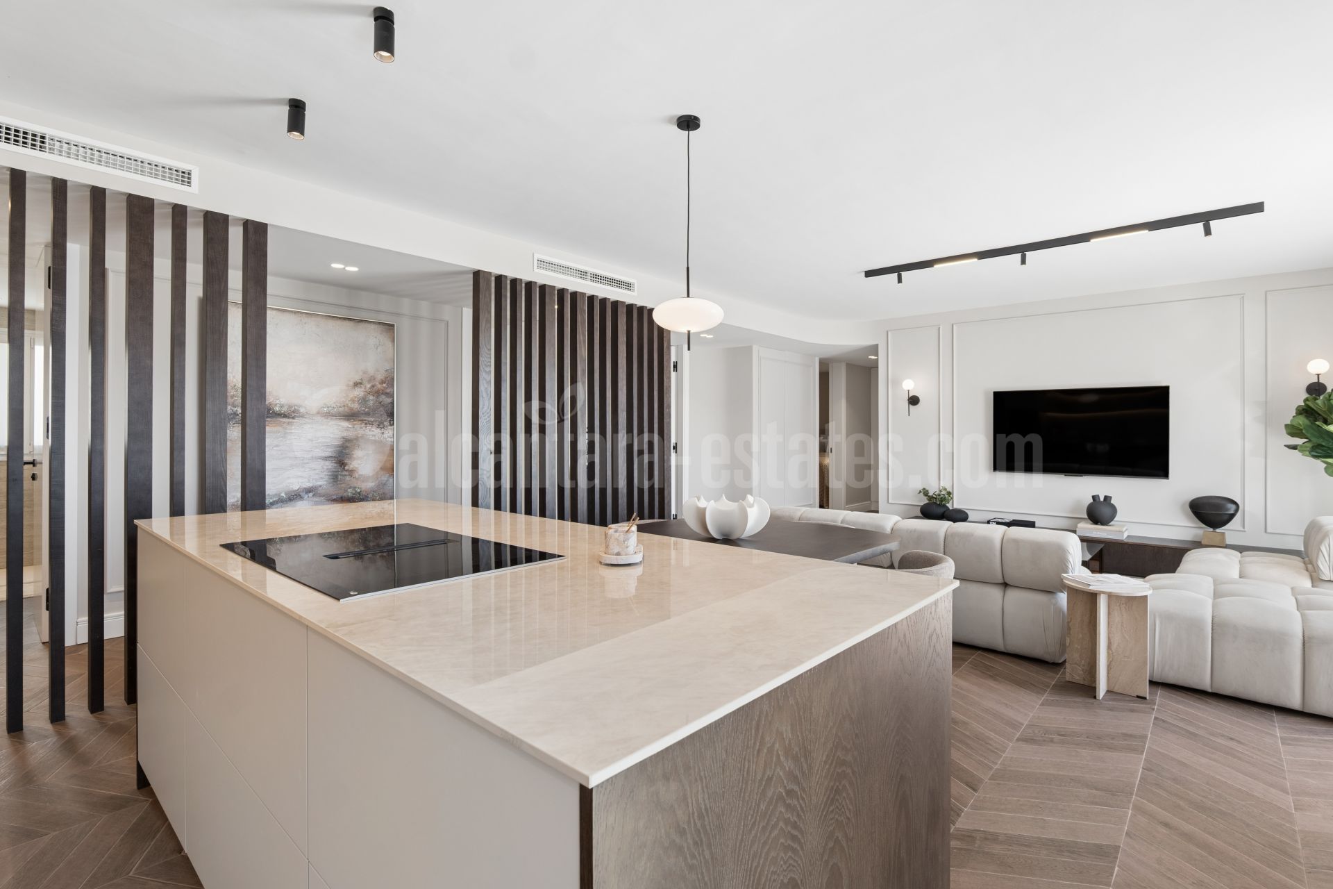 Penthouse in Los Almendros, Benahavis