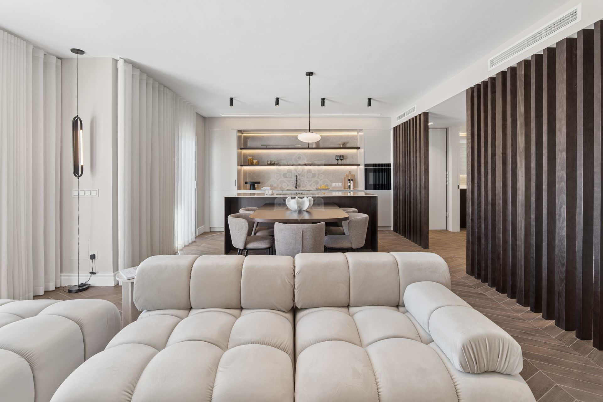 Ático en Los Almendros, Benahavis