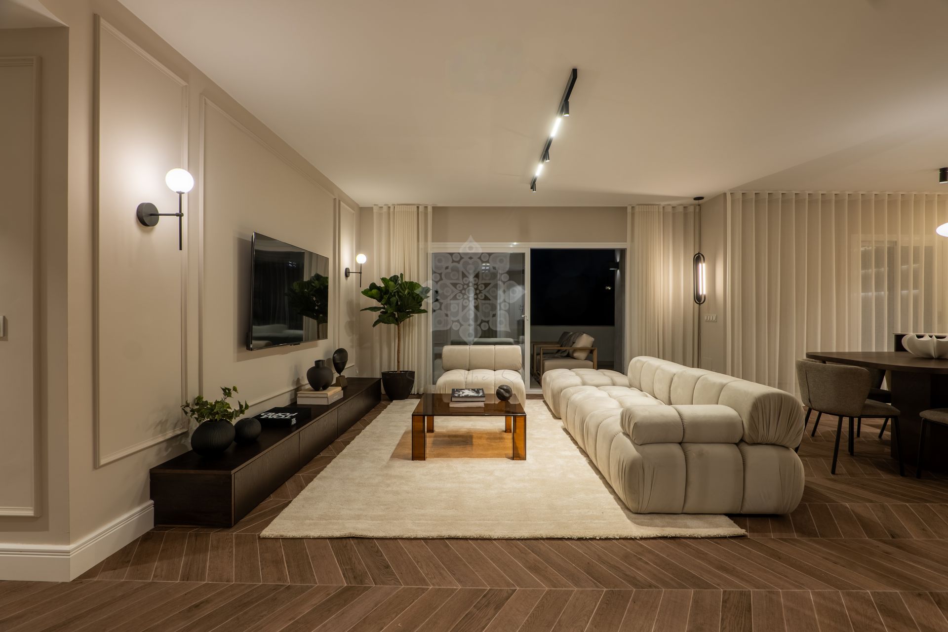 Ático en Los Almendros, Benahavis