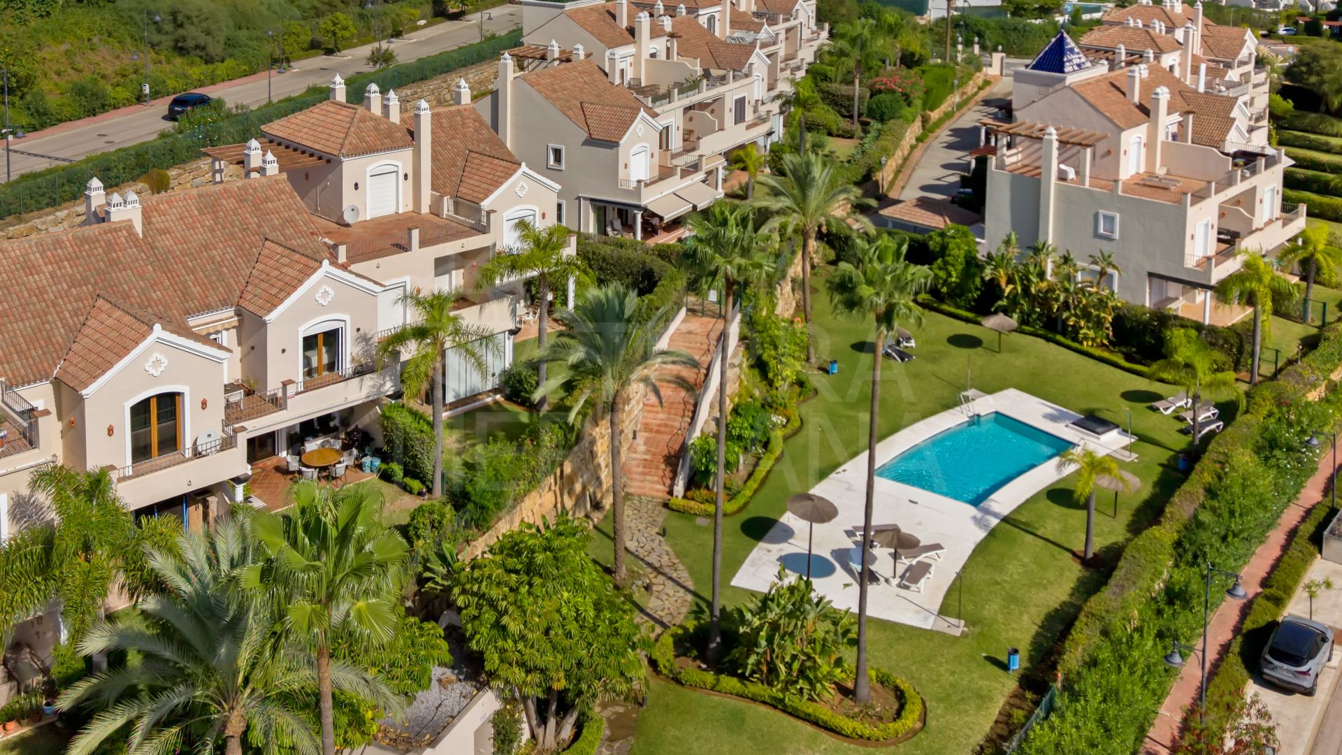 Town House in El Paraiso, Estepona