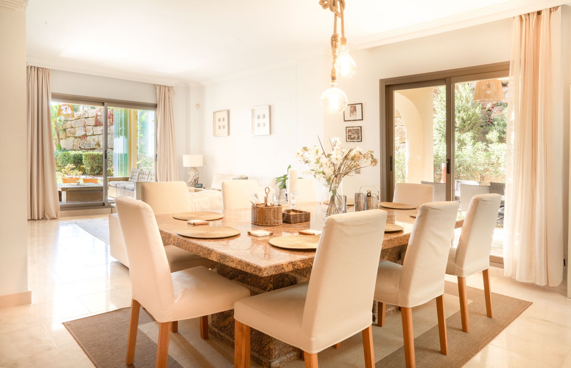 Ground Floor Apartment in Hacienda del Señorio de Cifuentes, Benahavis