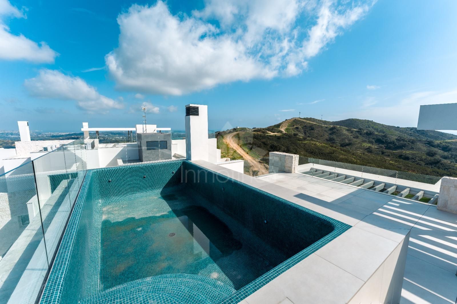 Duplex Penthouse in Ojen