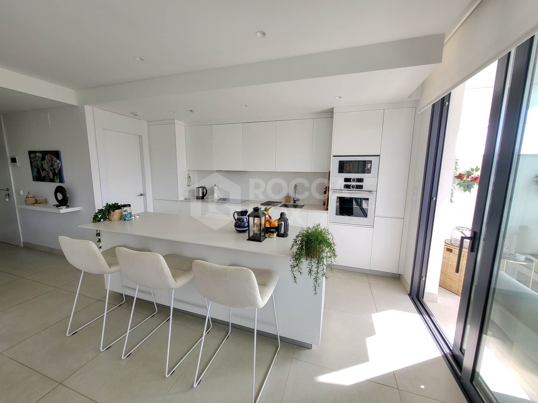 Experience the “wow” factor upon entry! This 3-bedroom, south-facing corner apartment offers an luxury open-plan living space that flows onto a very large terrace with stunning sea and mountain views. High-end kitchen appliances make...