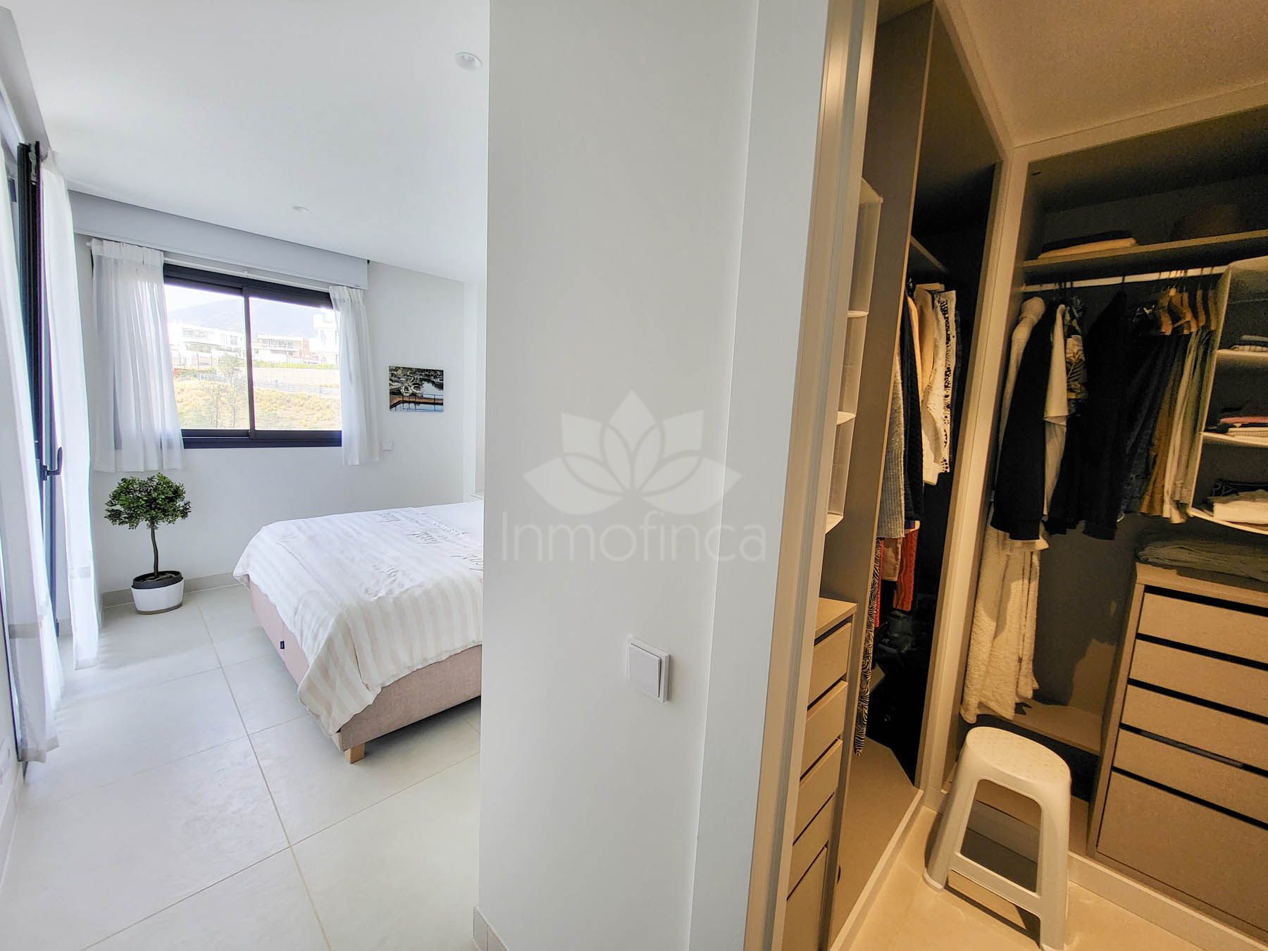 Apartamento en El Higueron, Fuengirola