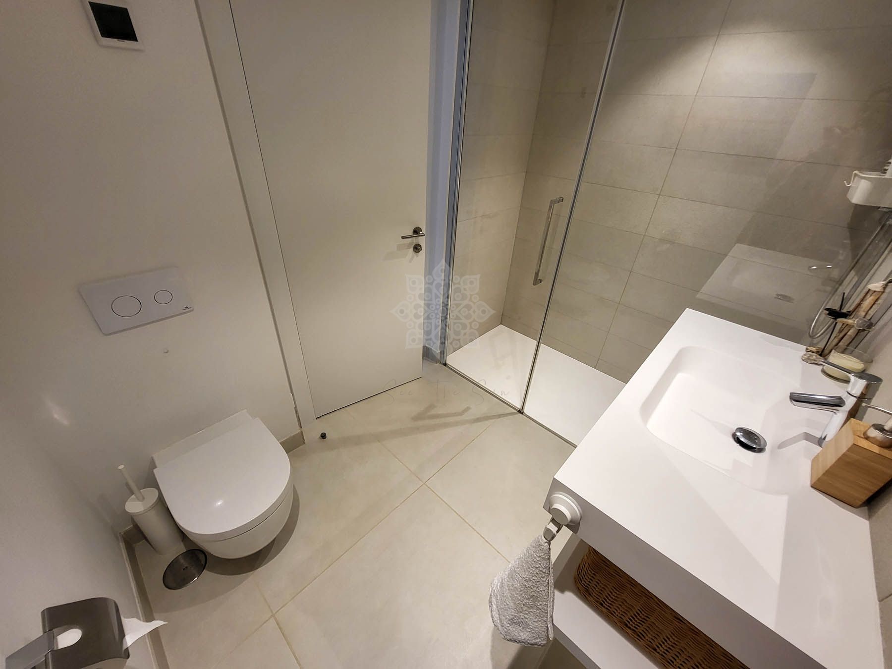 Apartment in El Higueron, Fuengirola