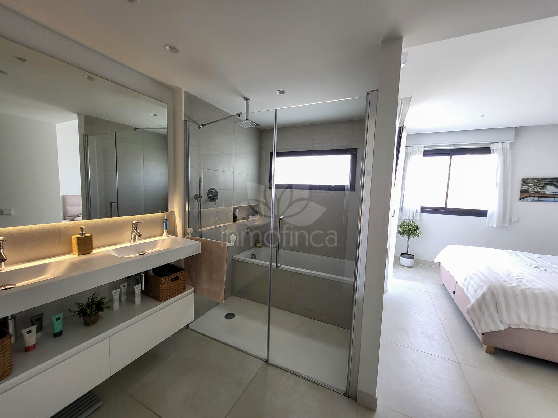 Apartamento en El Higueron, Fuengirola