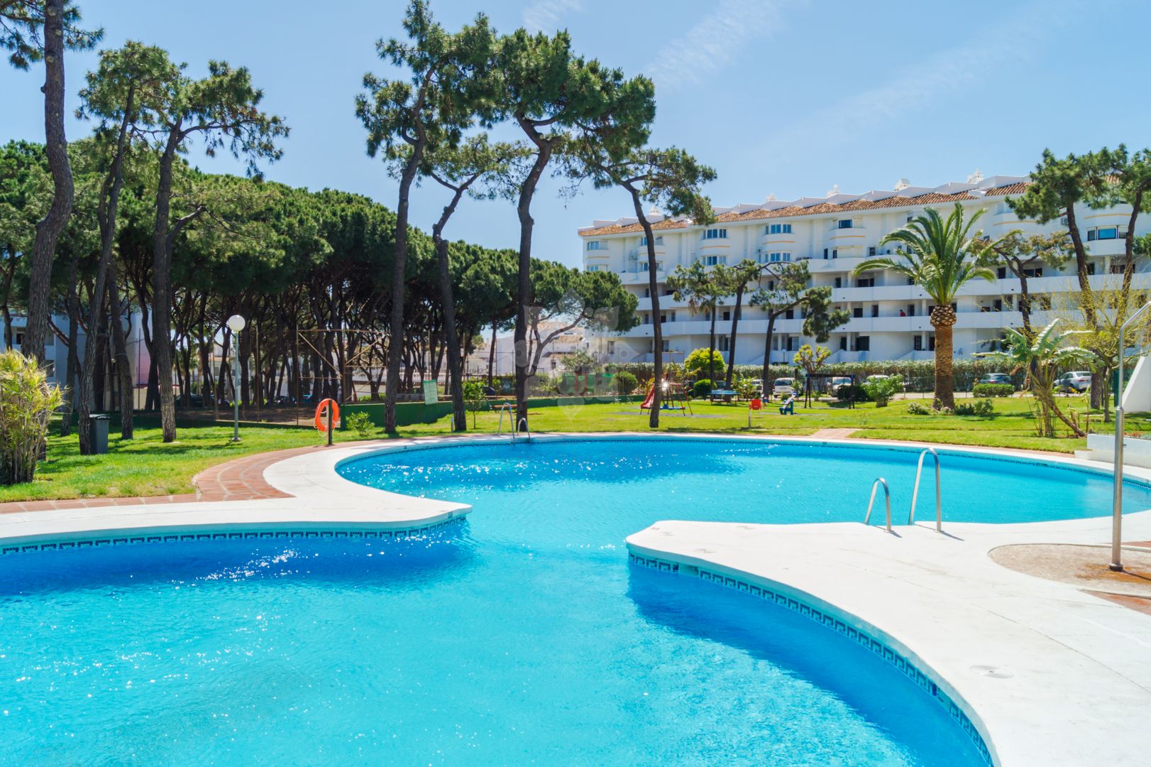 Apartamento en Calahonda, Mijas Costa