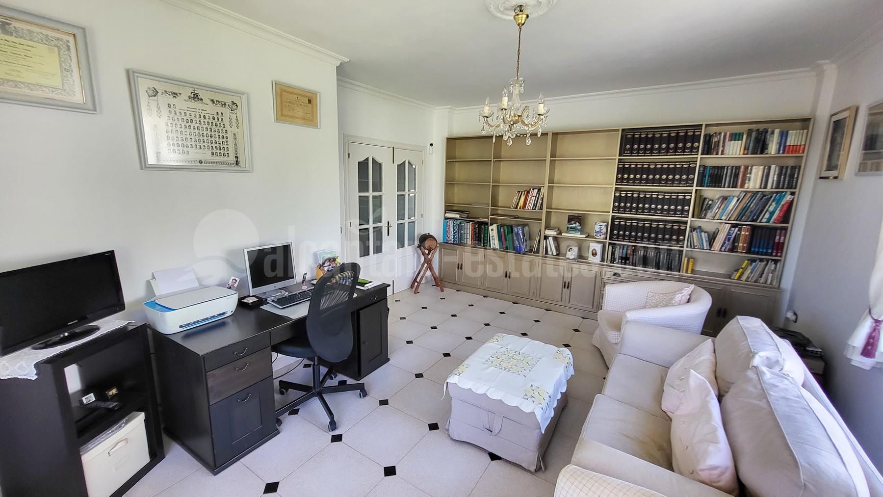 Villa in Elviria, Marbella