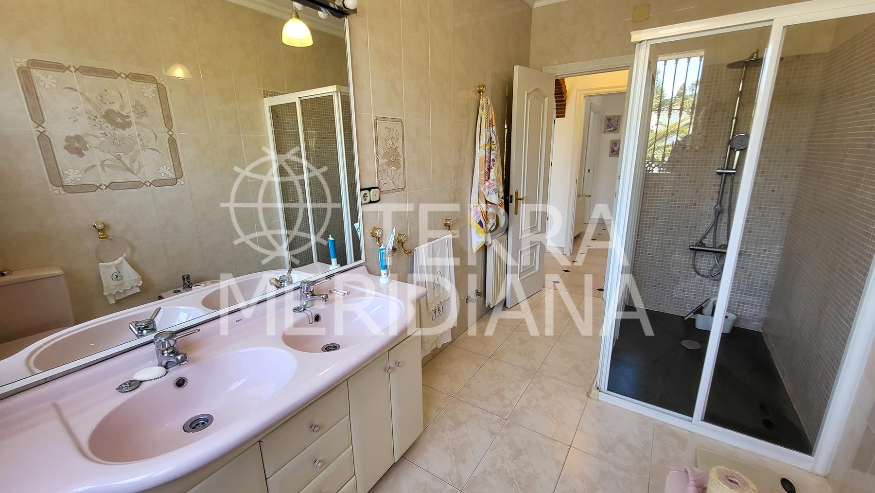 Villa in Elviria, Marbella