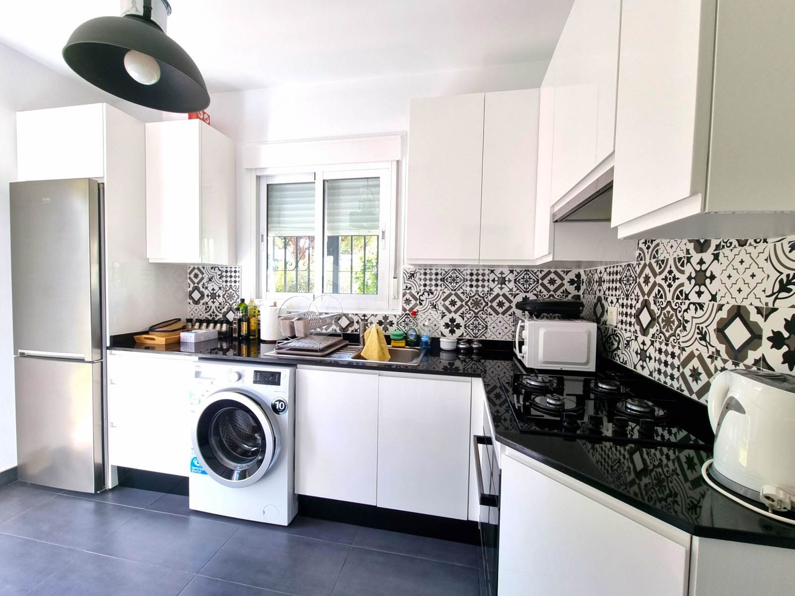 Charming Detached Villa in Lower Calahonda, Mijas