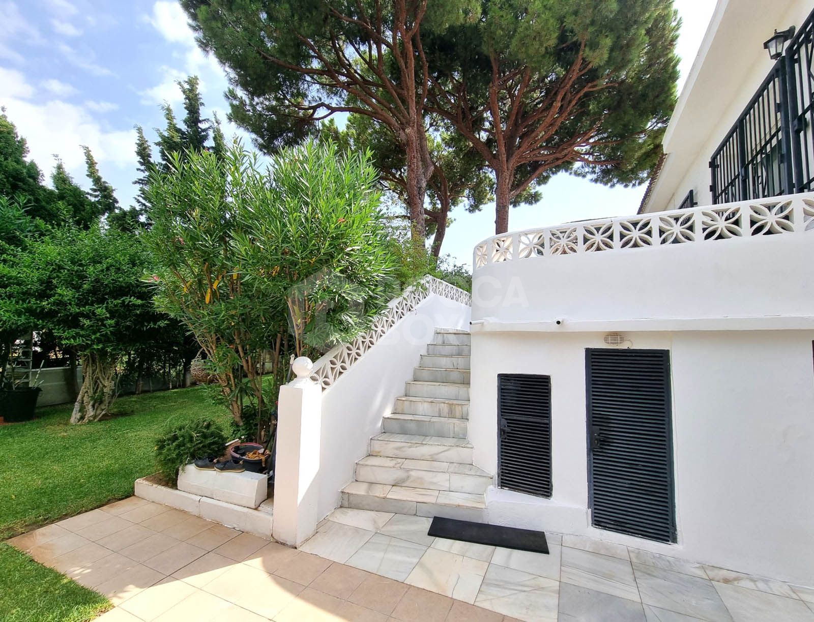Charming Detached Villa in Lower Calahonda, Mijas
