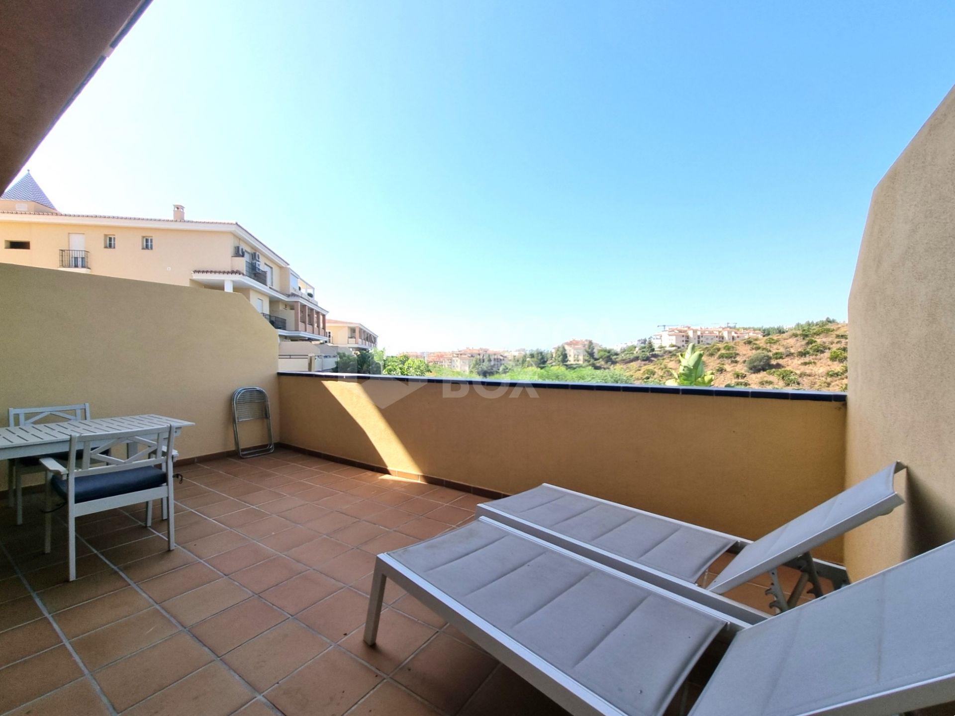 Stylish Ground-Floor Apartment with Pool Access – El Faro, Mijas