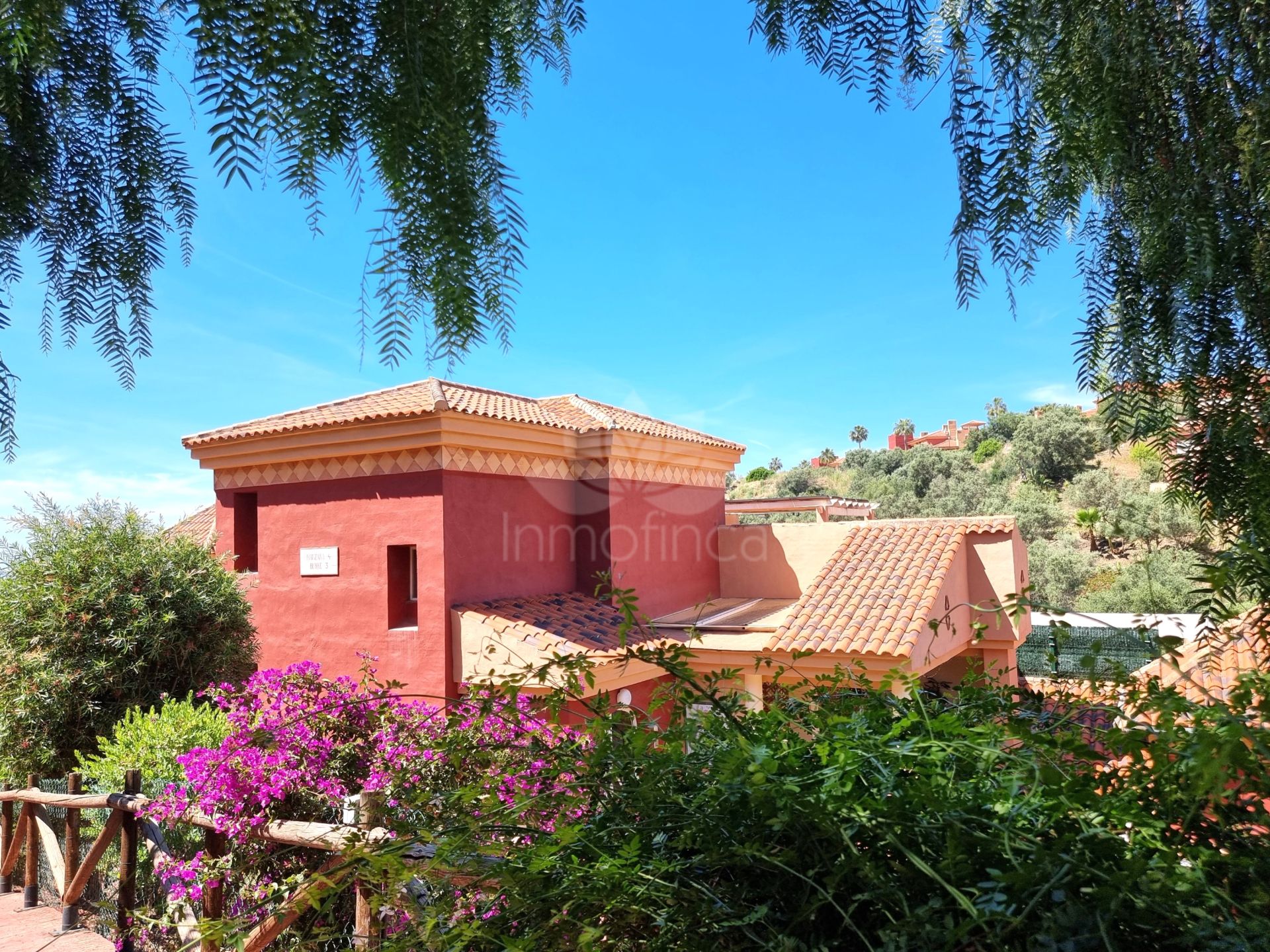 Penthouse in La Reserva de Marbella, Marbella