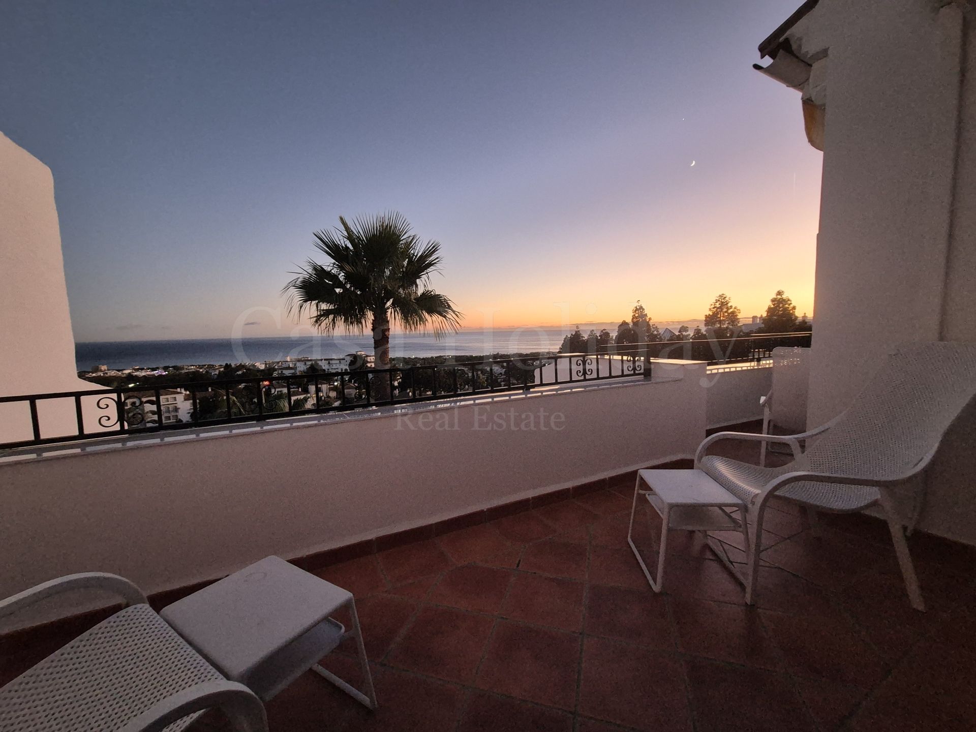 Atico Duplex en Calahonda, Mijas Costa
