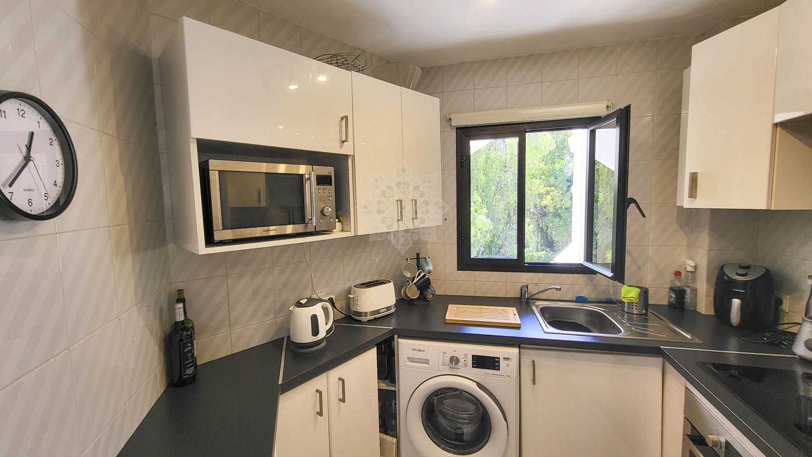 Apartment in Calahonda, Mijas Costa