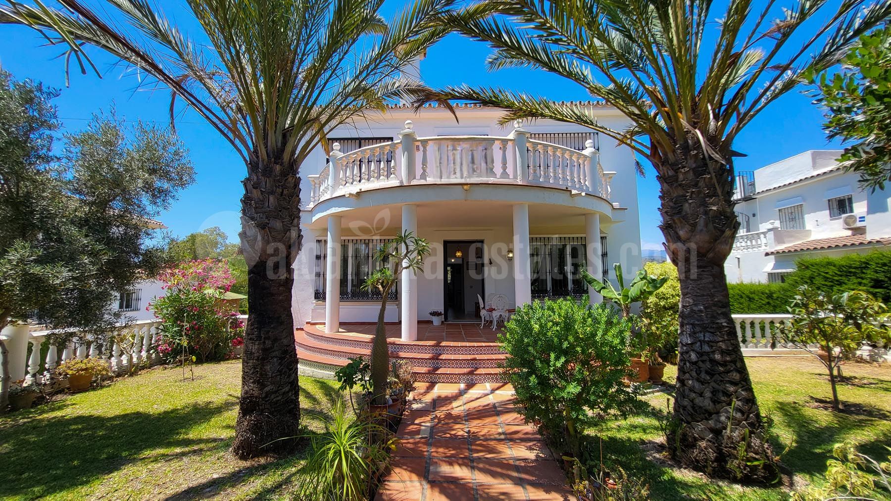 Villa in Elviria, Marbella