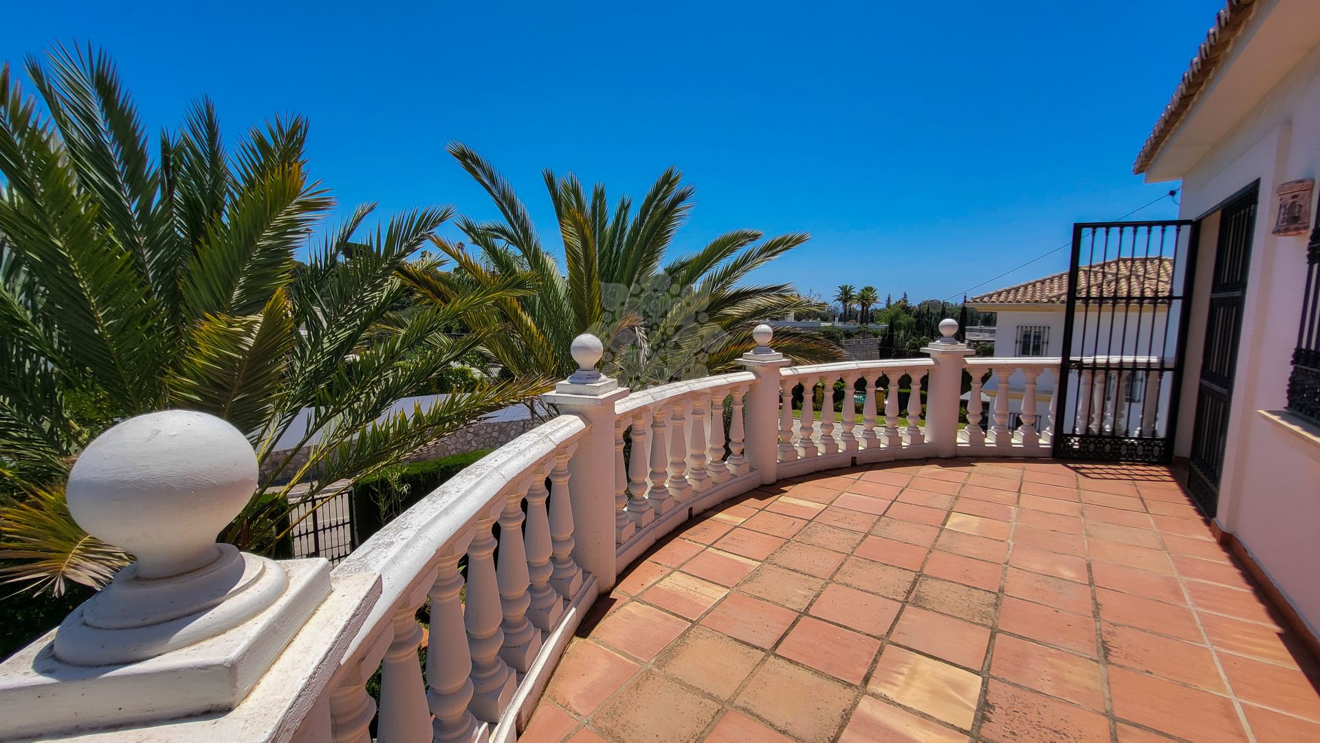 Villa in Elviria, Marbella