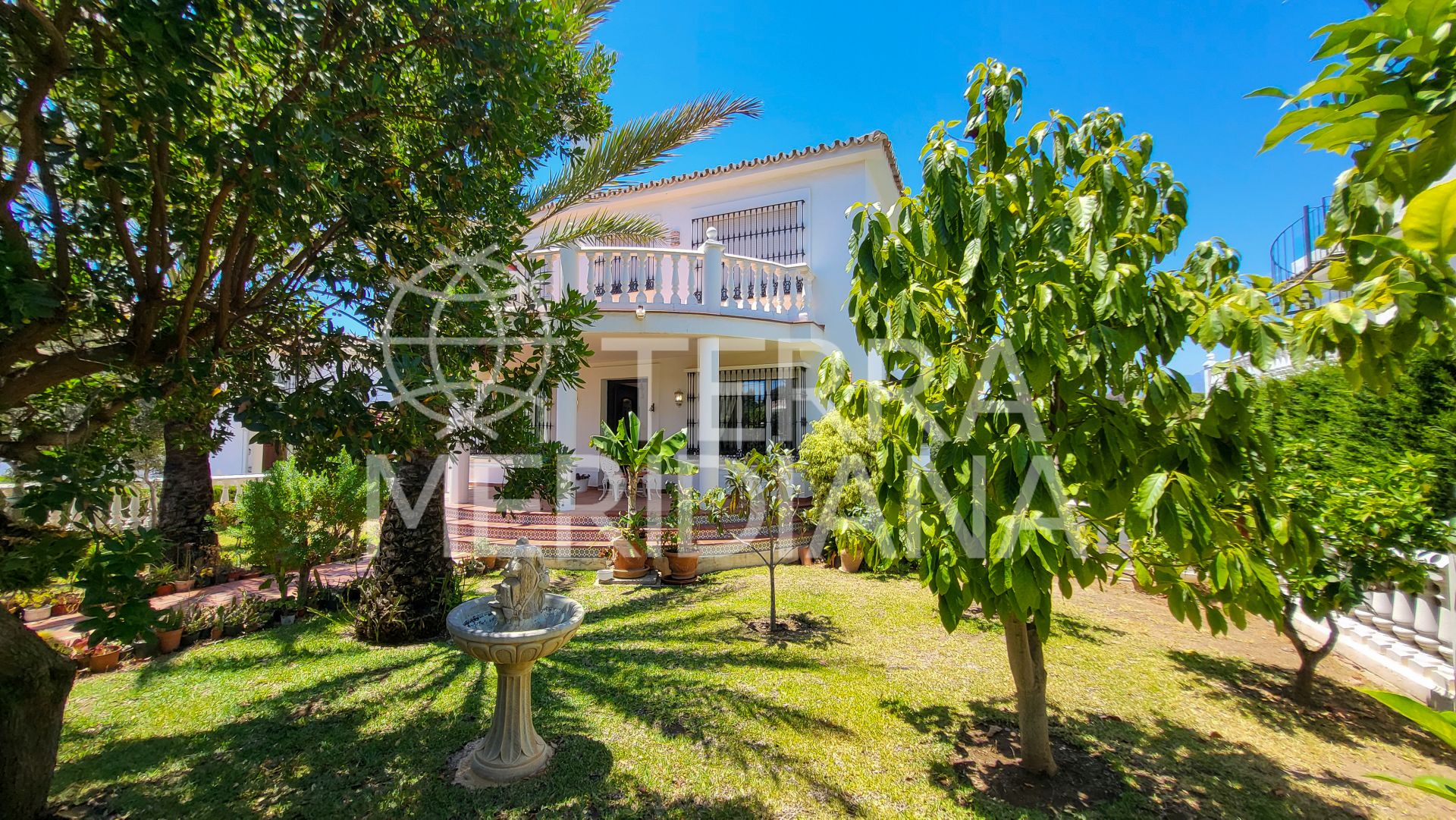 Villa in Elviria, Marbella