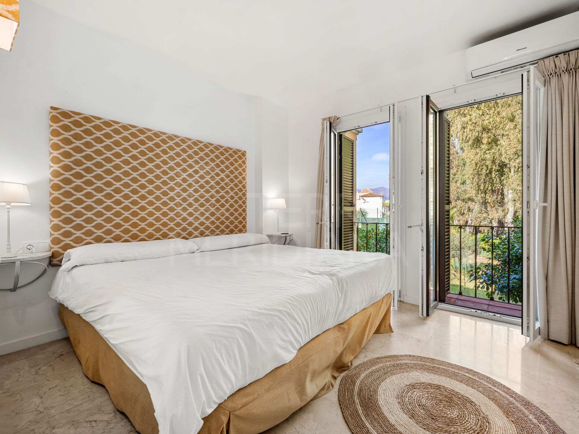 Town House in Punta Plata, Estepona