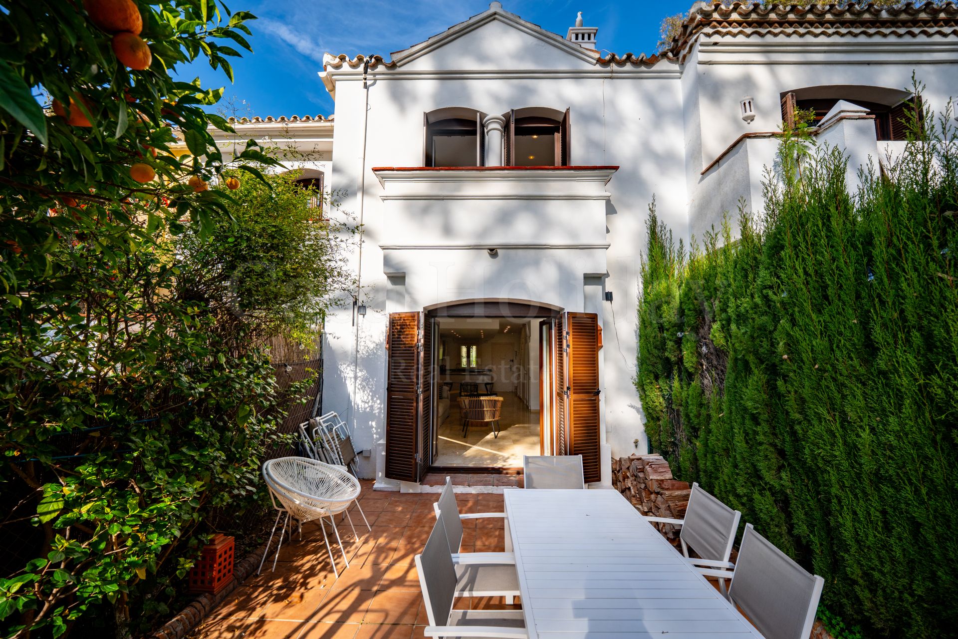 Town House in Punta Plata, Estepona