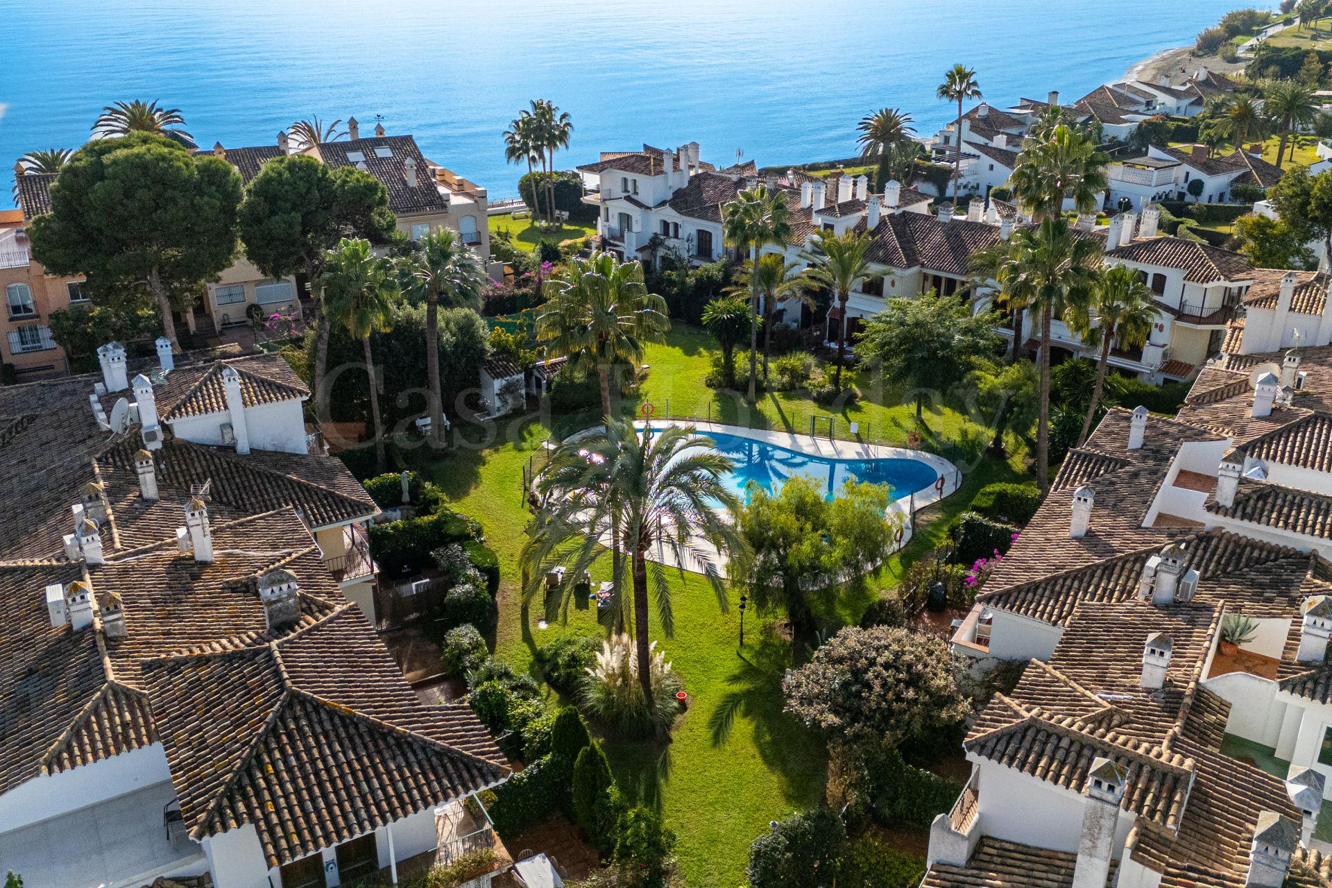 Town House in Punta Plata, Estepona