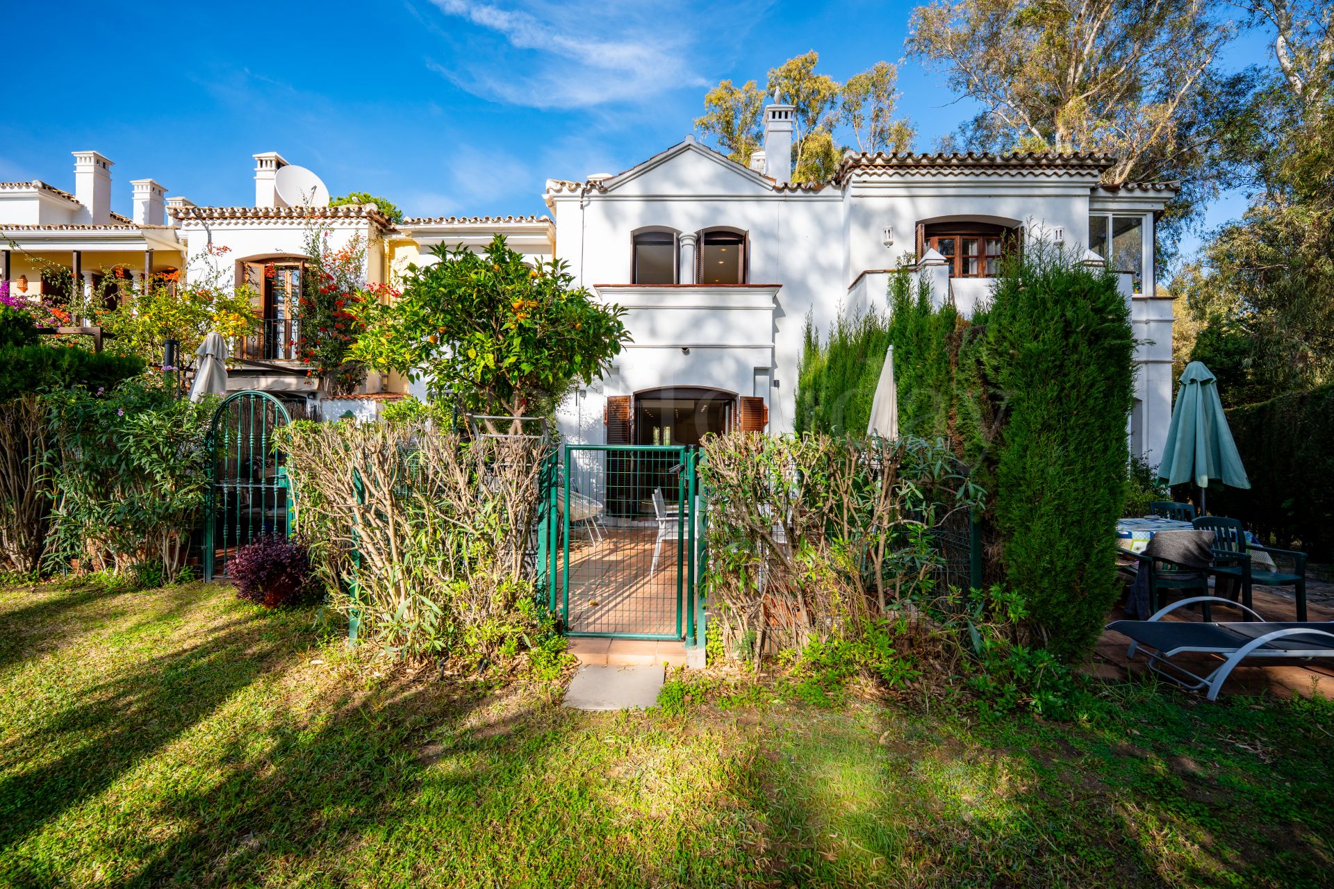 Town House in Punta Plata, Estepona