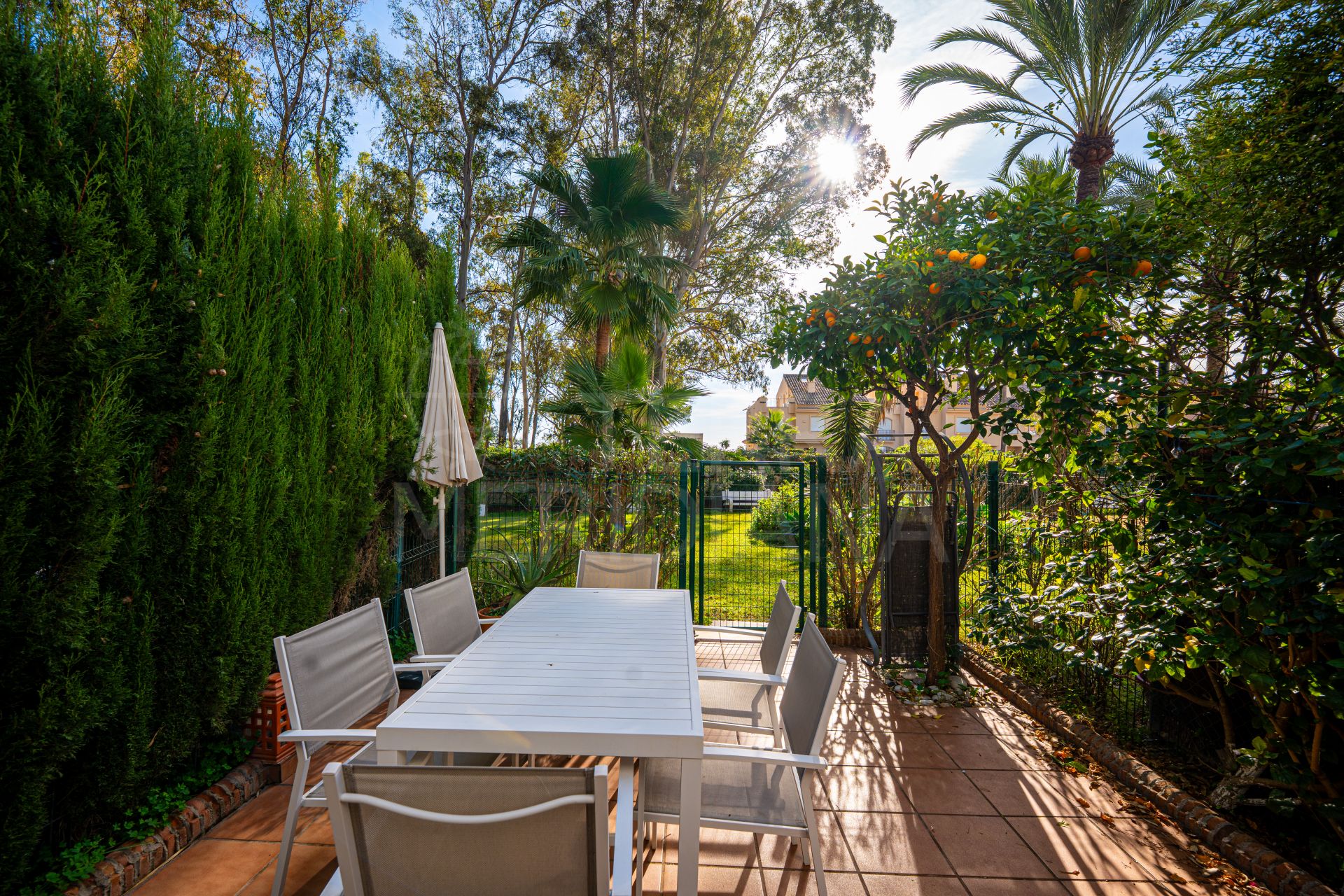Town House in Punta Plata, Estepona