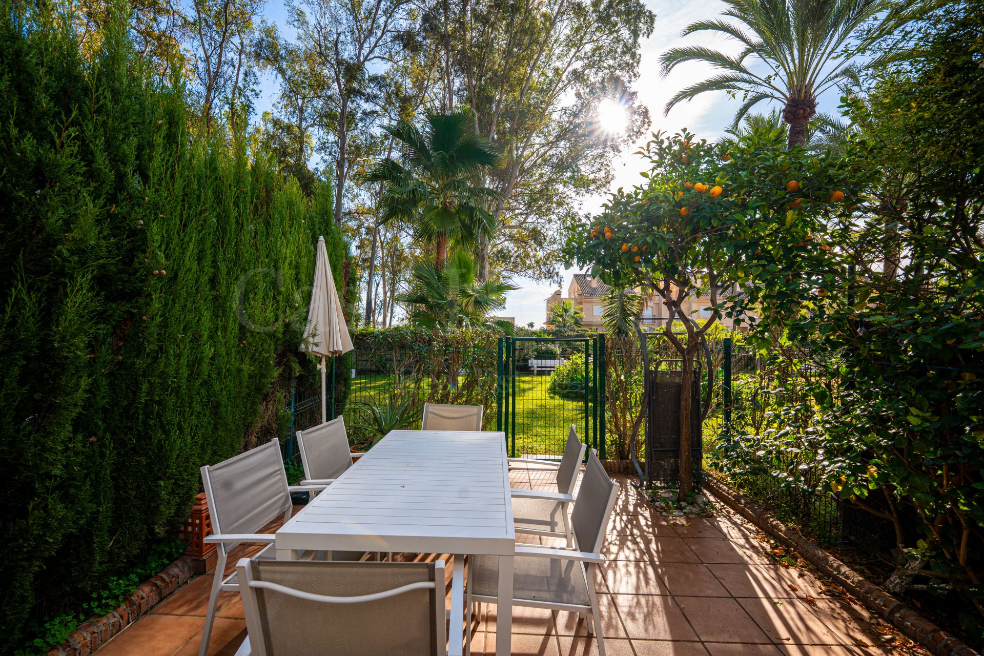 Town House in Punta Plata, Estepona