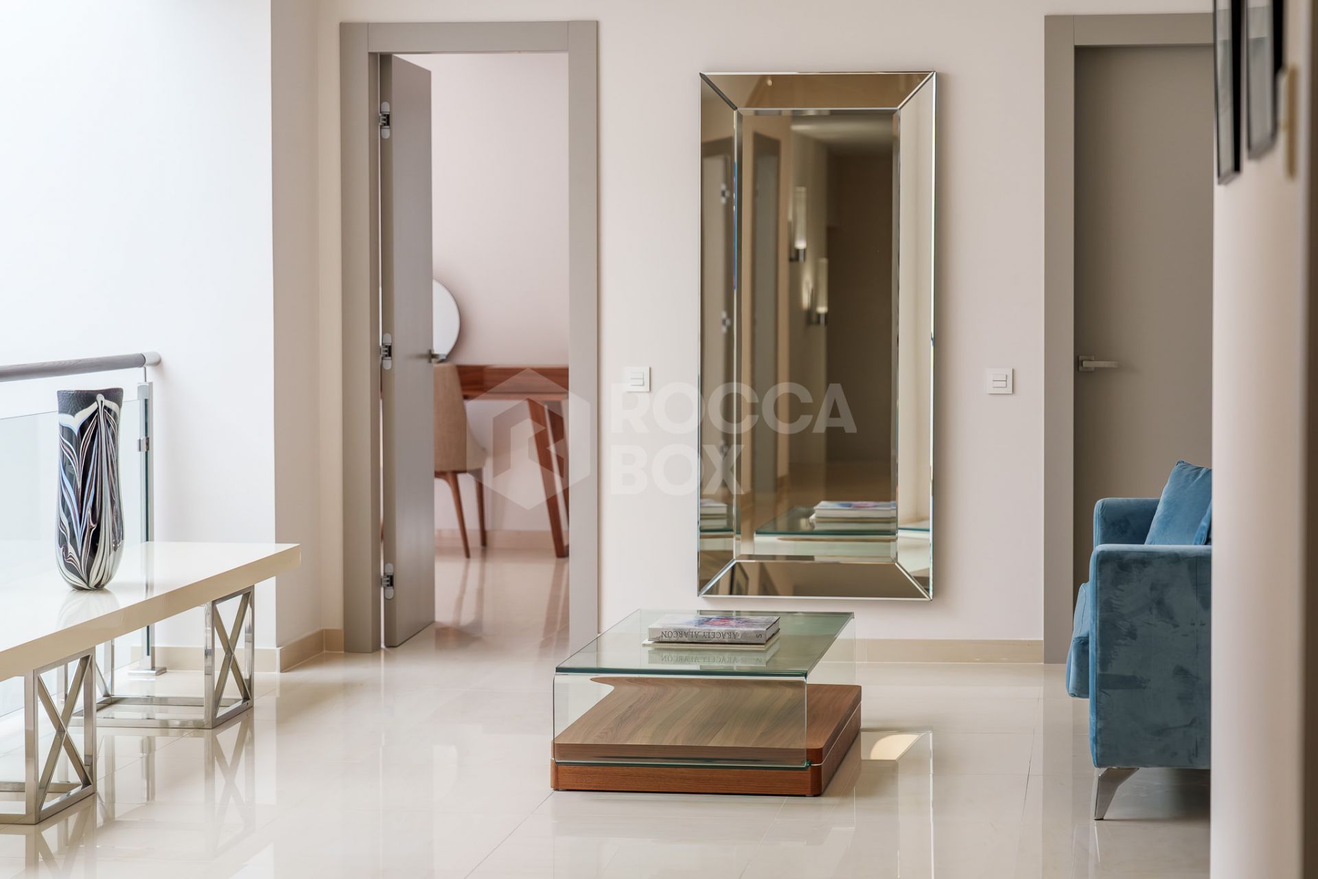 Splendid duplex in a historic residence in the center of Puerto Banus