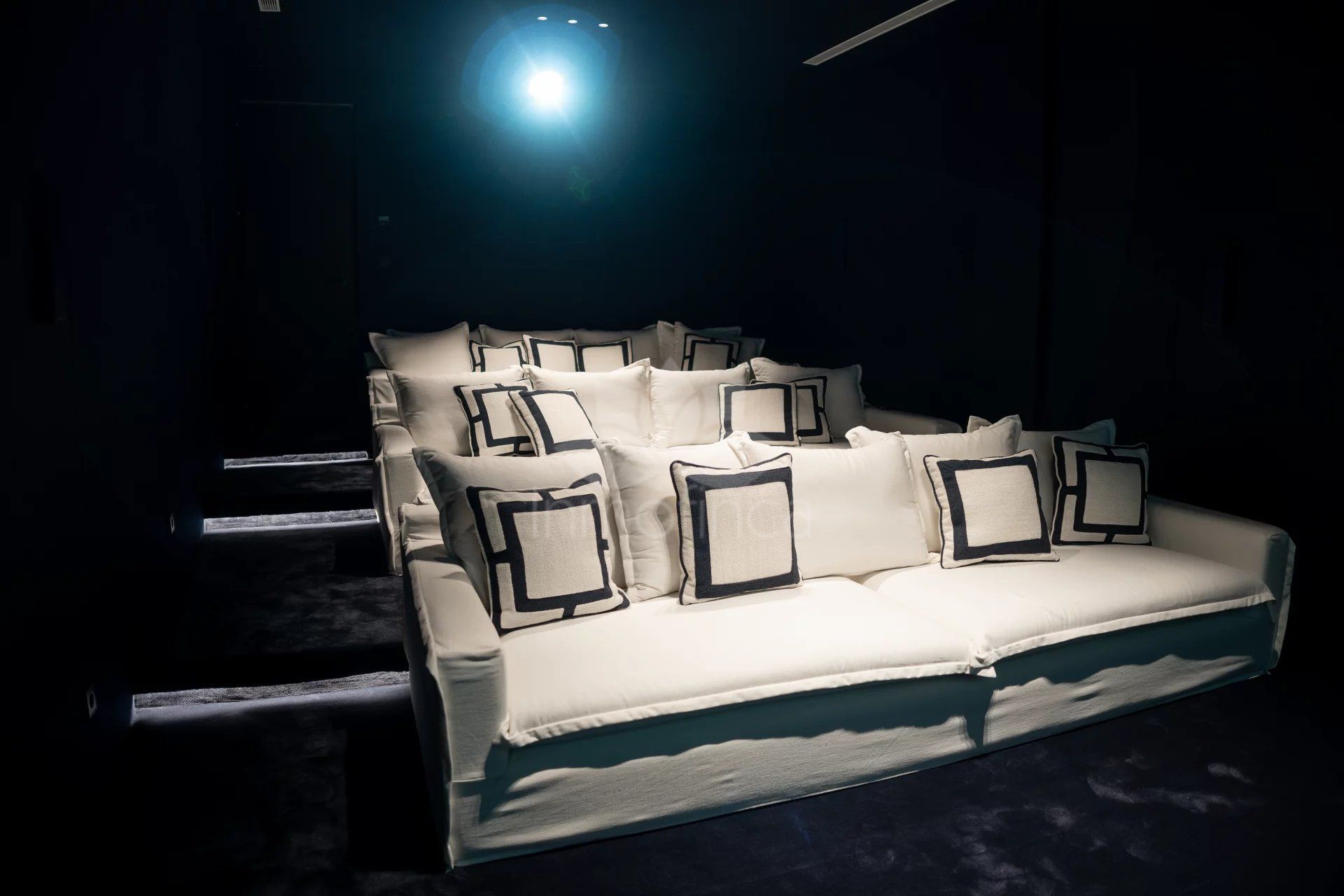 Villa in Kings & Queens, Sotogrande